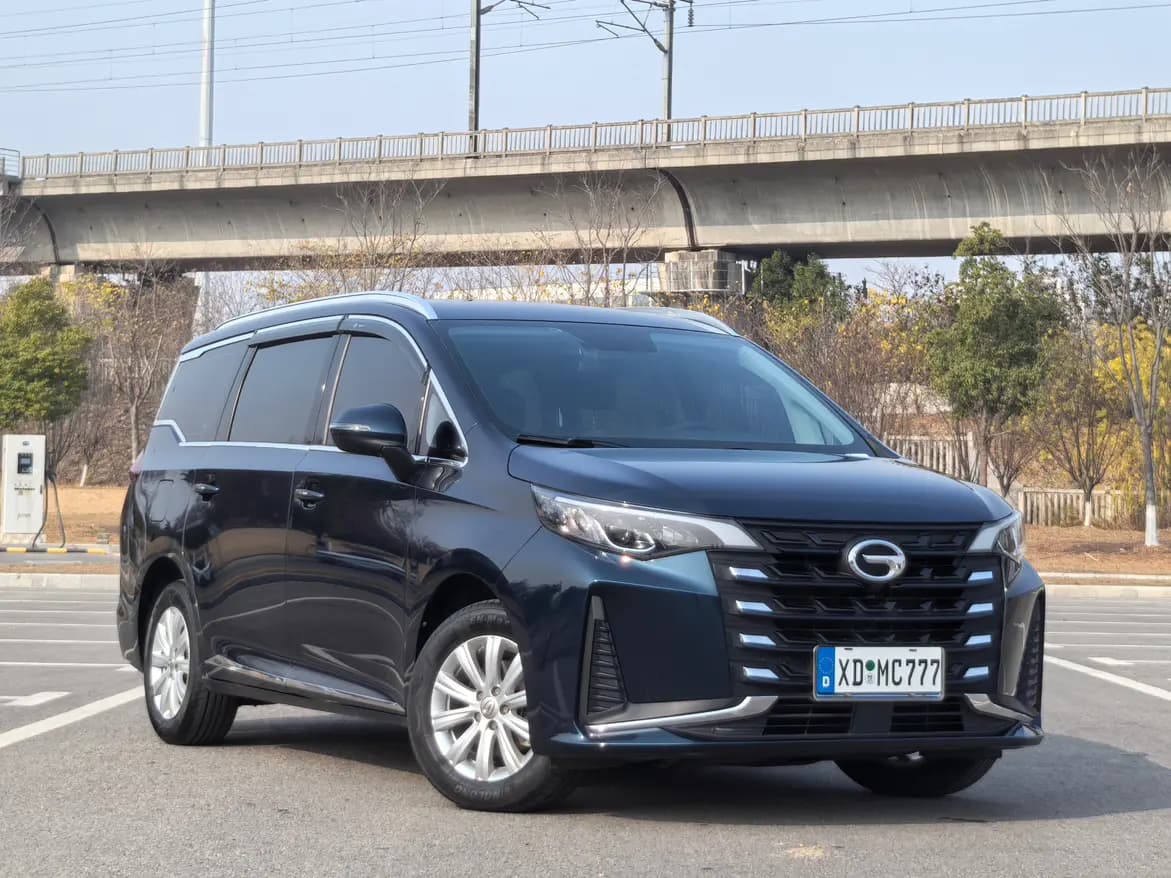GAC Trumpchi M6 2023 г. 30003 км. — фото 3