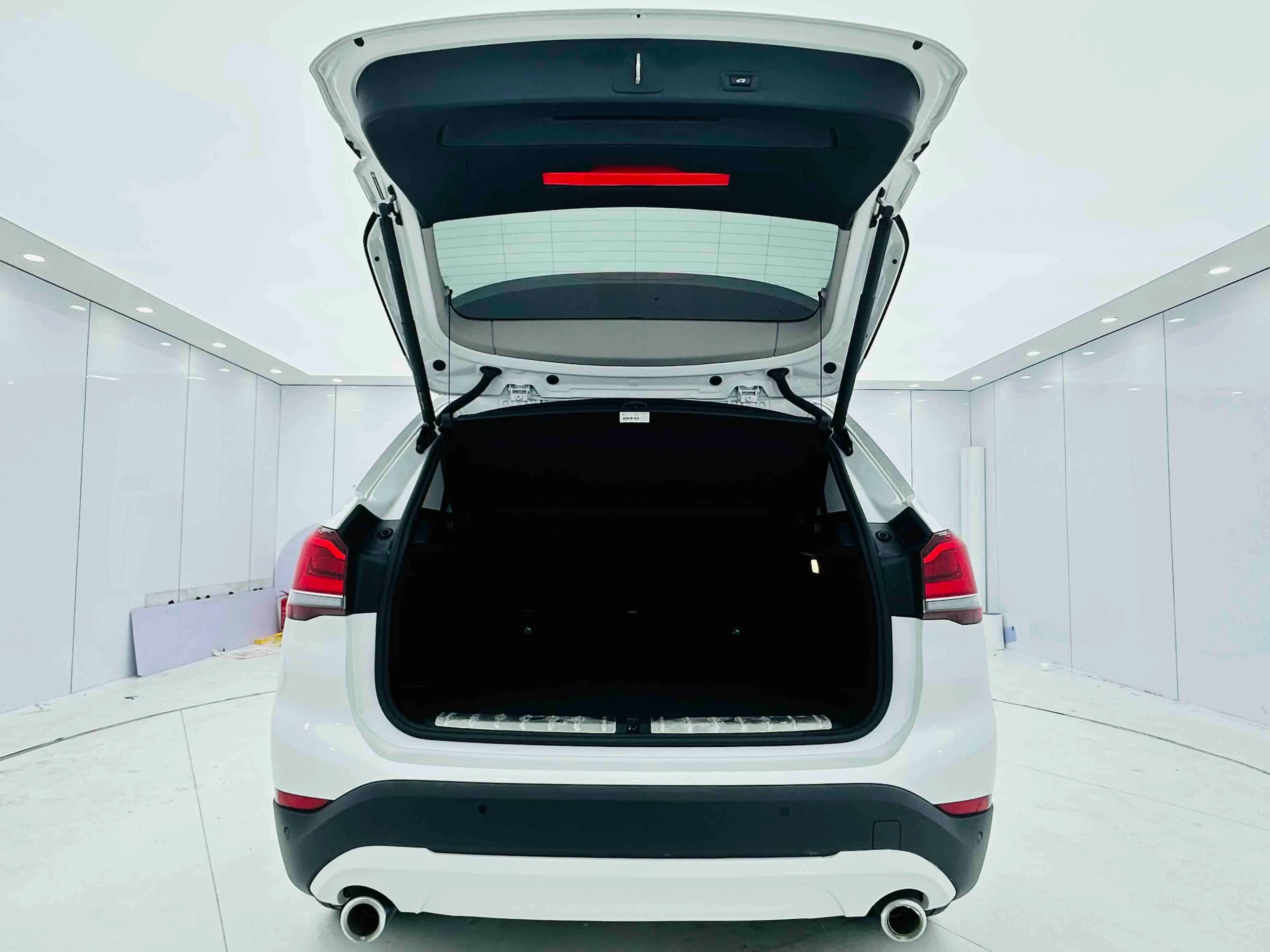 BMW X1 2021 г. 36145 км. — фото 19