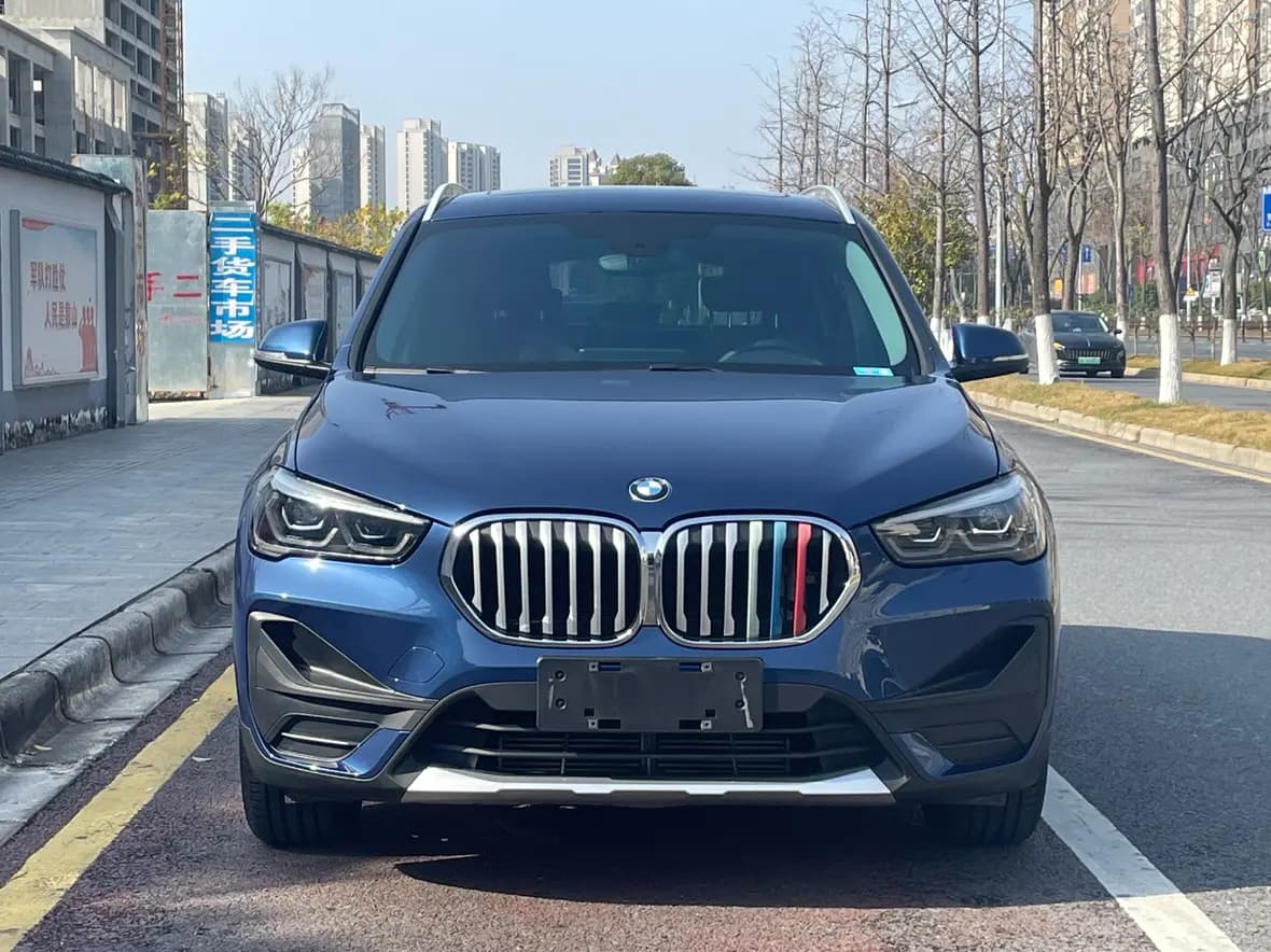 BMW X1 2021 г. 69134 км. — фото 2