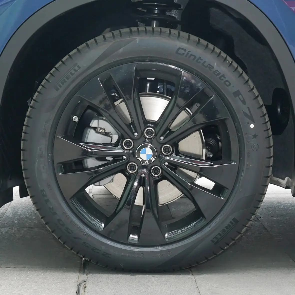 BMW X1 2021 г. 69134 км. — фото 12