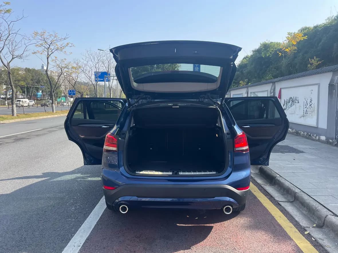 BMW X1 2021 г. 69134 км. — фото 6