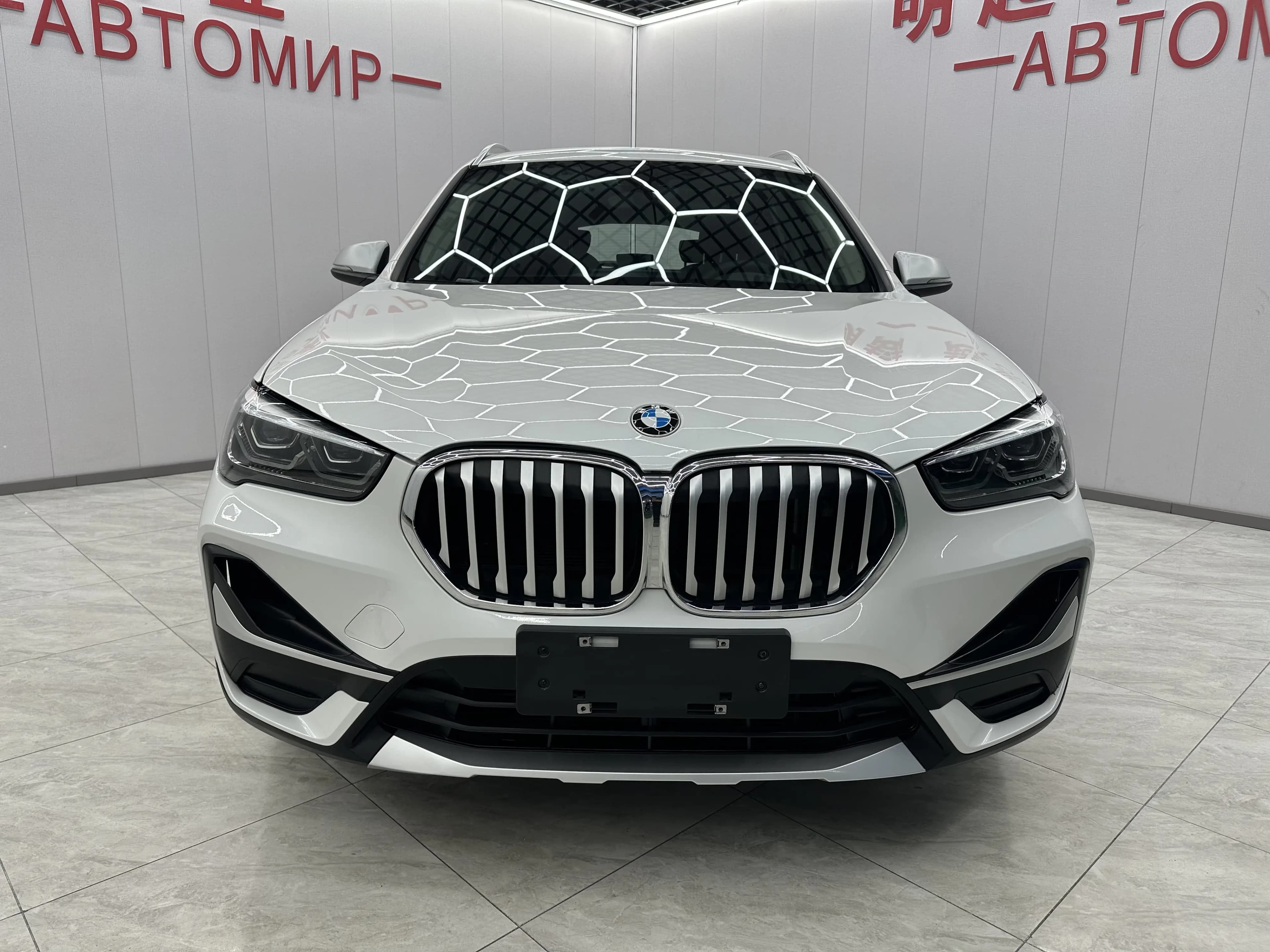 BMW X1 2022 г. 52133 км. — фото 2