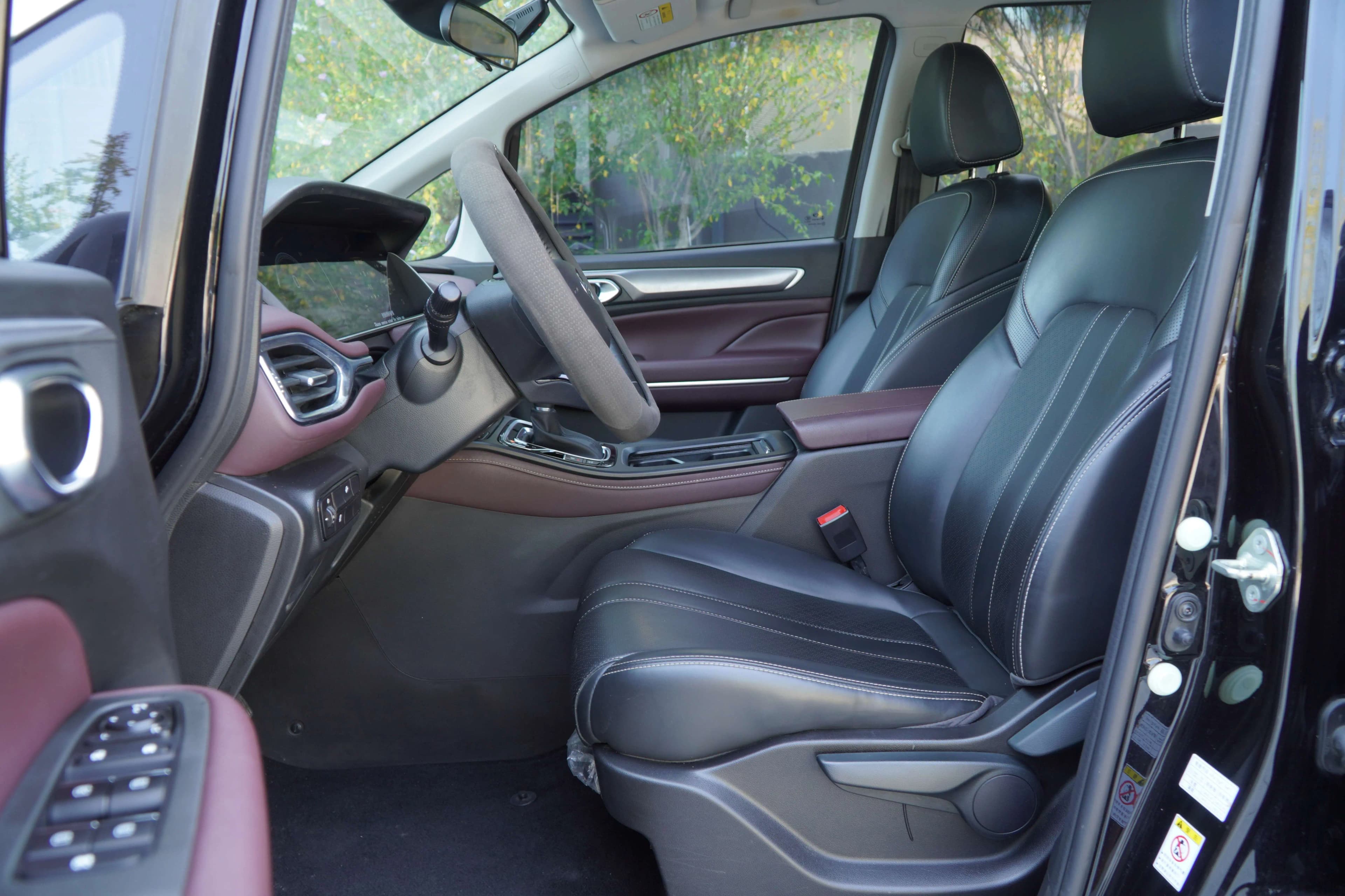 GAC Trumpchi M6 2021 г. 100137 км. — фото 16