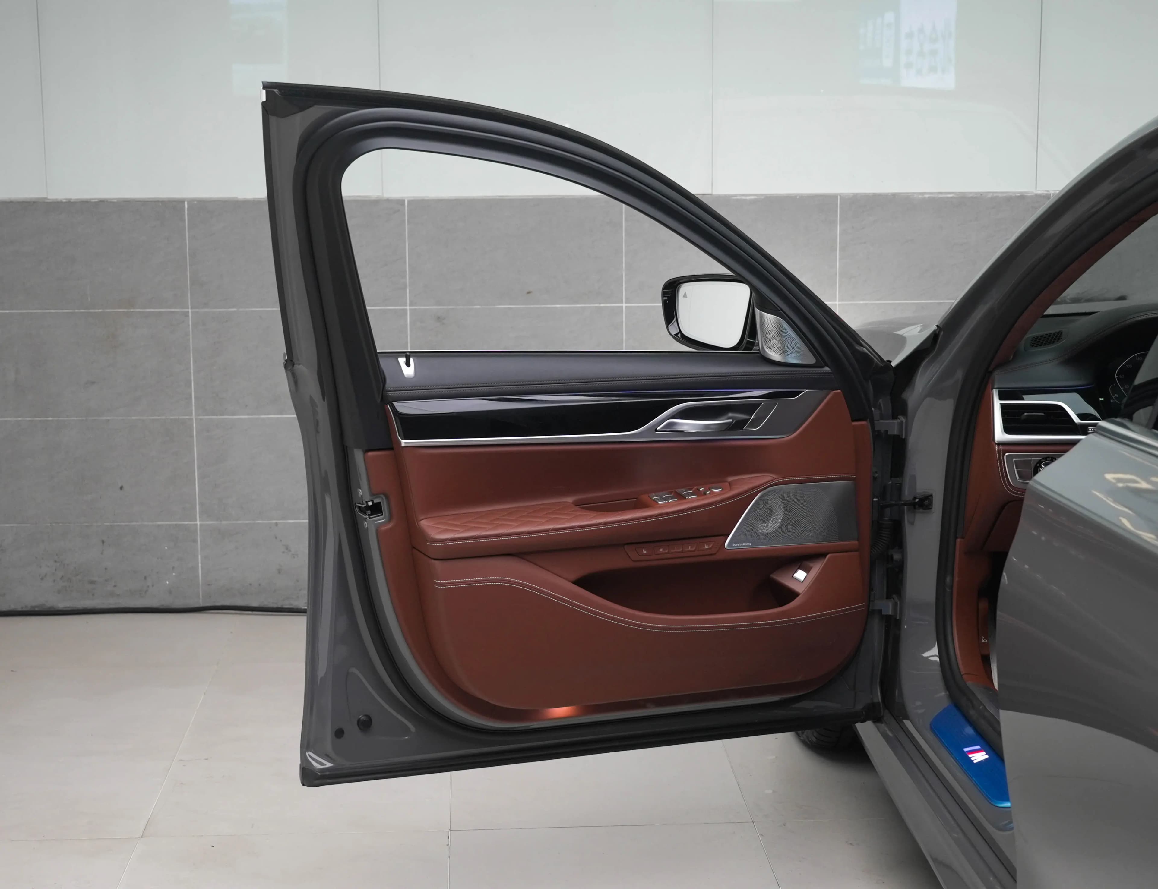 BMW 7 Series 2021 г. 70086 км. — фото 22