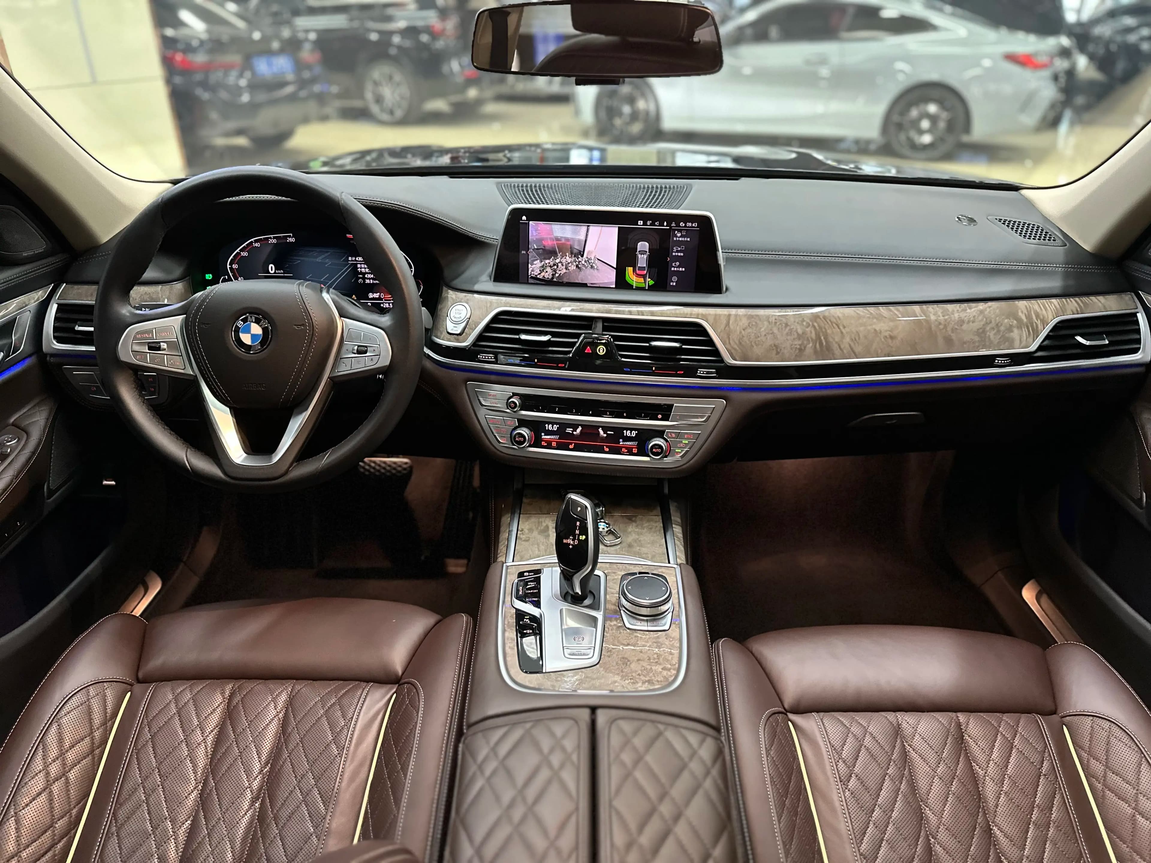 BMW 7 Series 2022 г. 44014 км. — фото 6