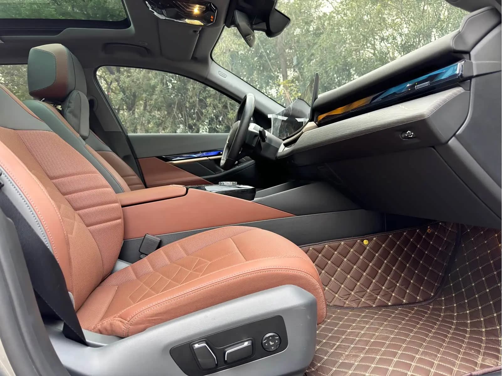 BMW i5 2024 г. 3068 км. — фото 9