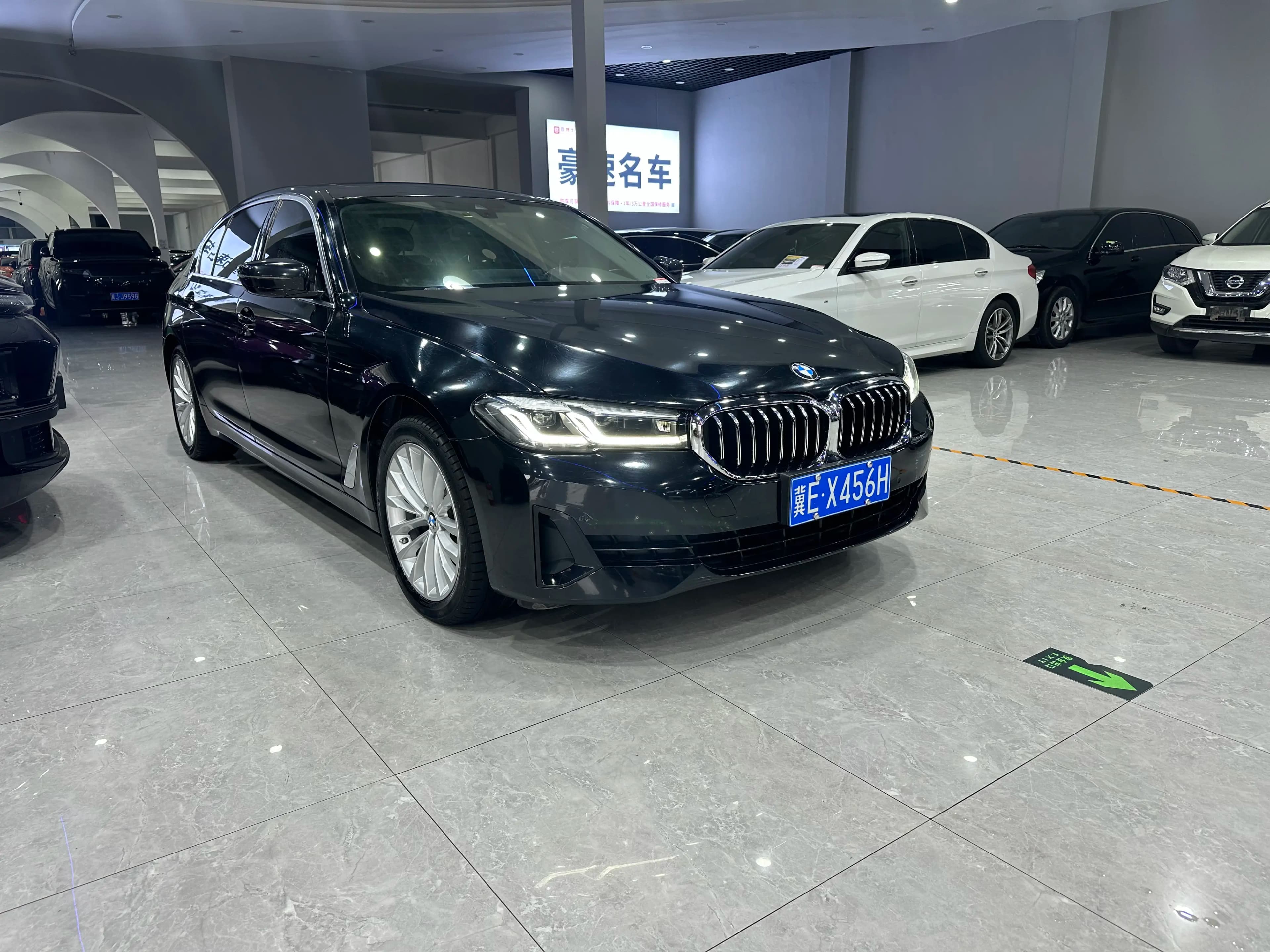 BMW 5 Series 2021 г. 70042 км. — фото 3