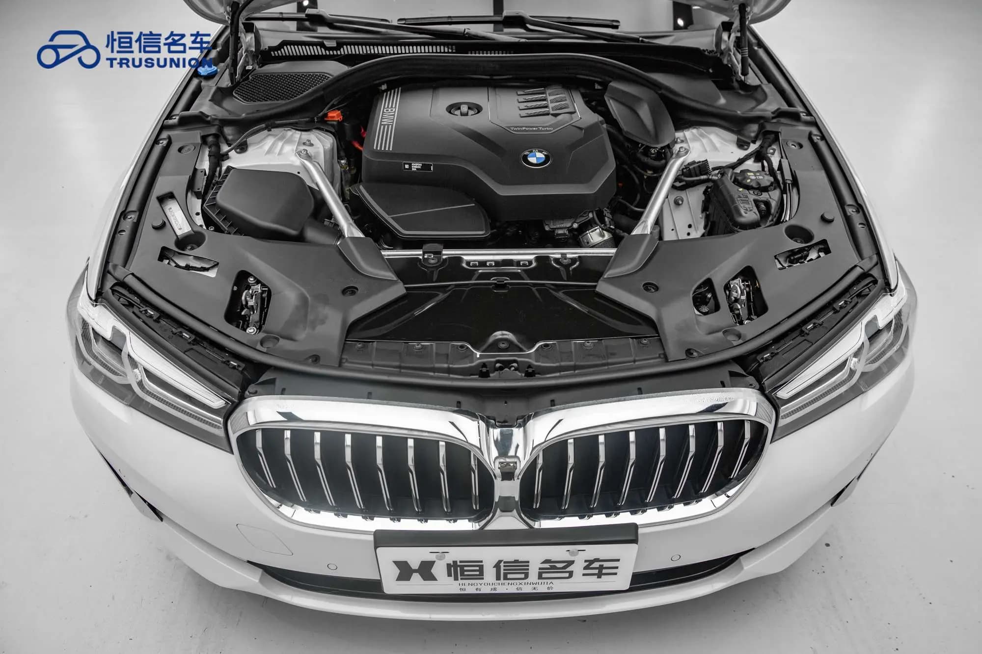 BMW 5 Series 2024 г. 38942 км. — фото 4