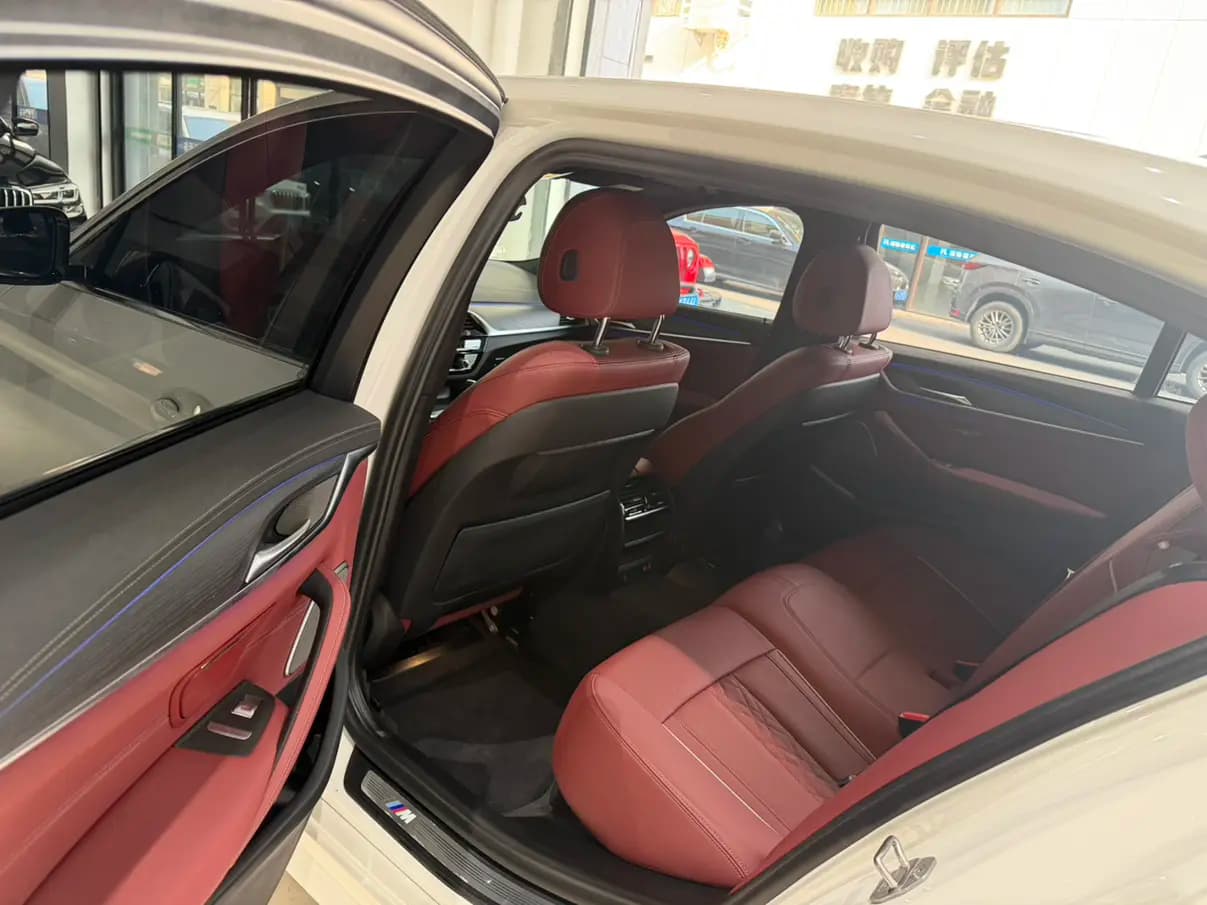 BMW 5 Series 2021 г. 33040 км. — фото 11