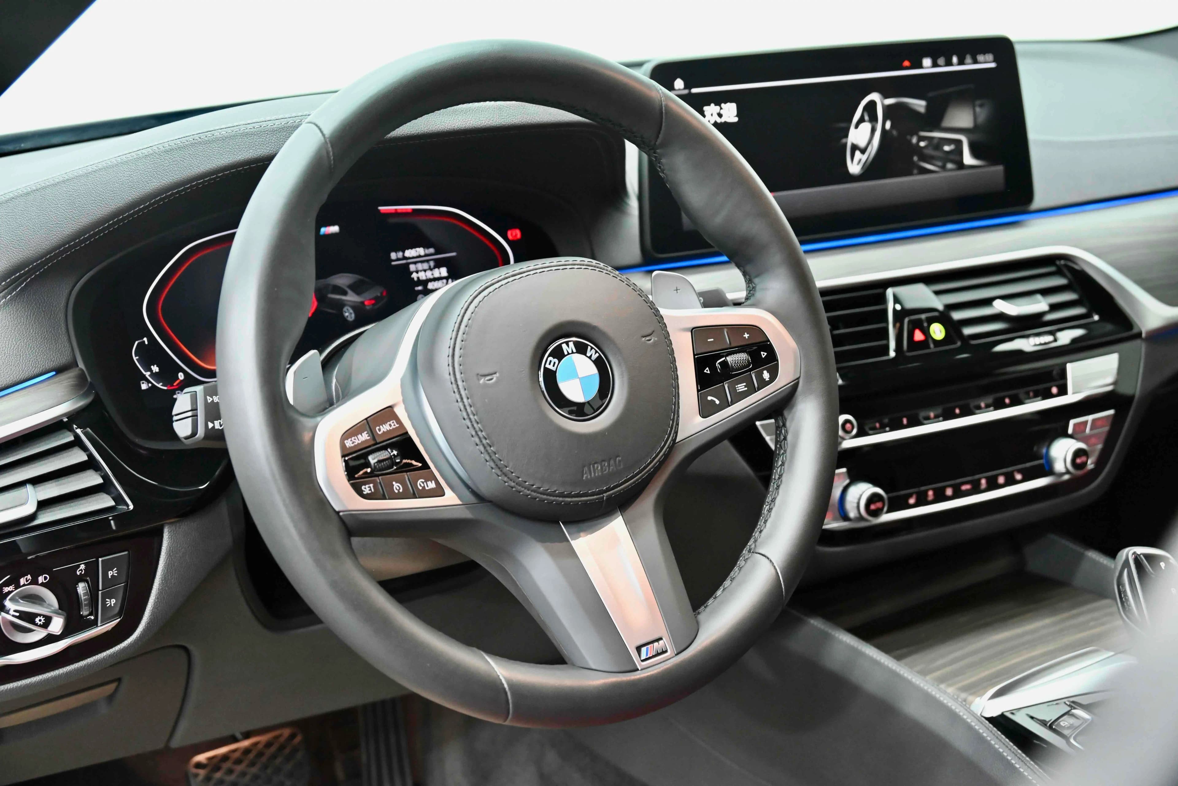 BMW 5 Series 2022 г. 42140 км. — фото 8