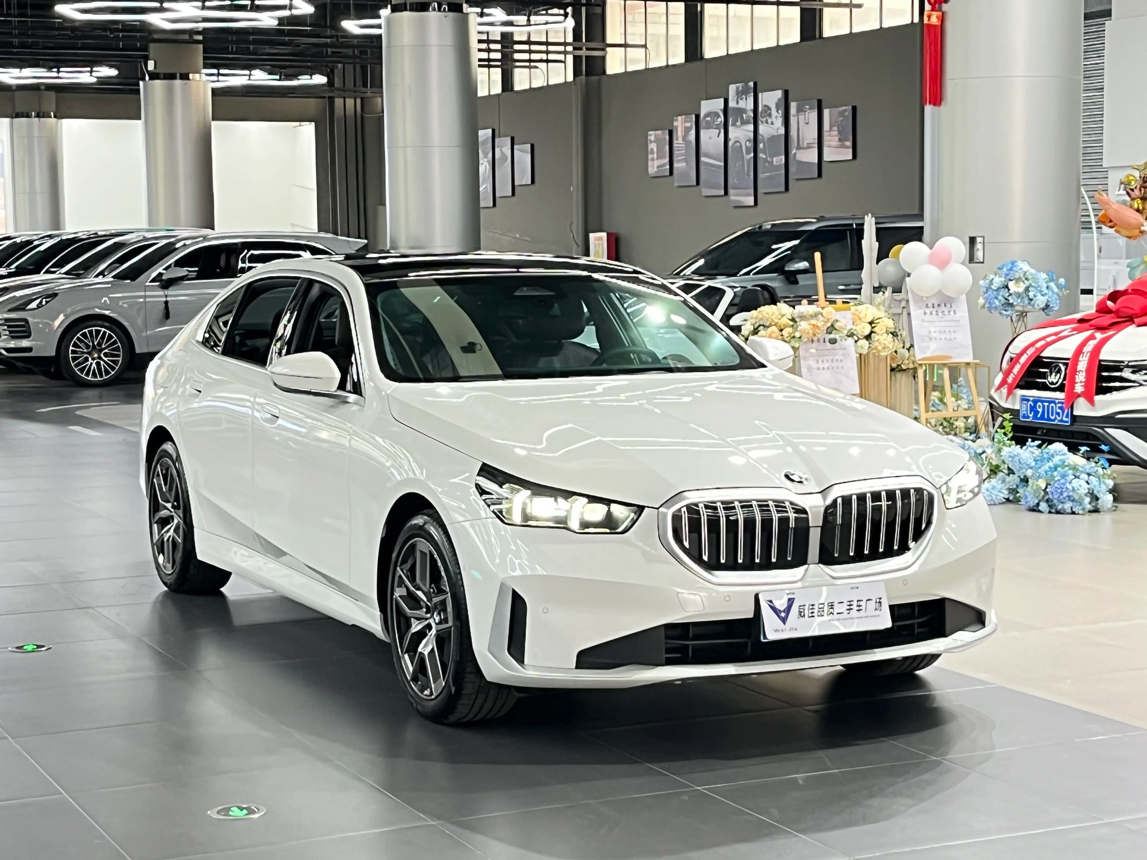 BMW 5 Series 2024 г. 7626 км. — фото 3