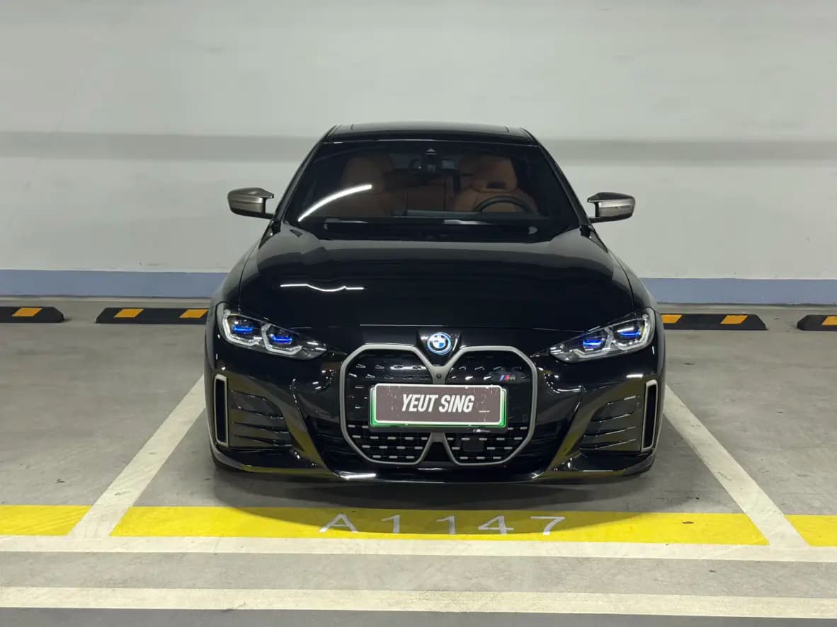 BMW i4 2024 г. 33093 км. — фото 11