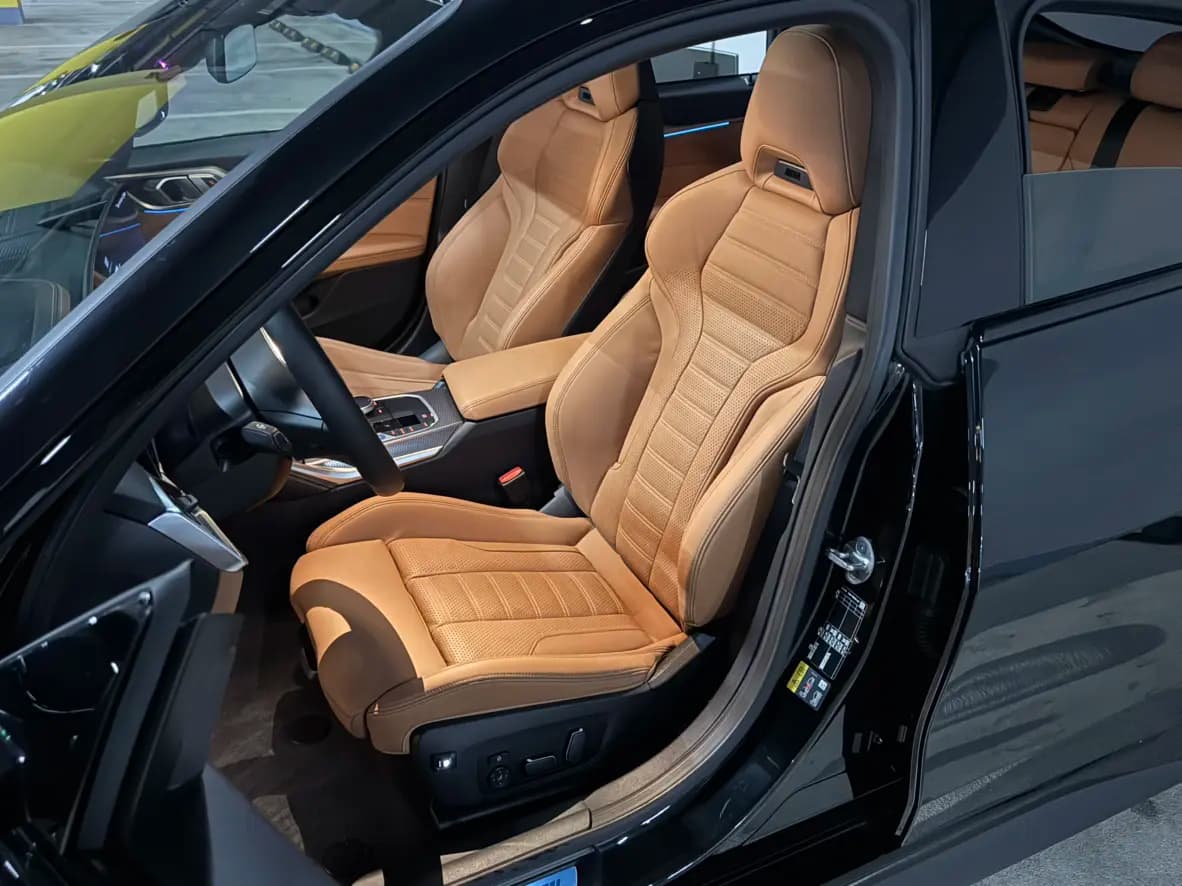 BMW i4 2024 г. 33093 км. — фото 22