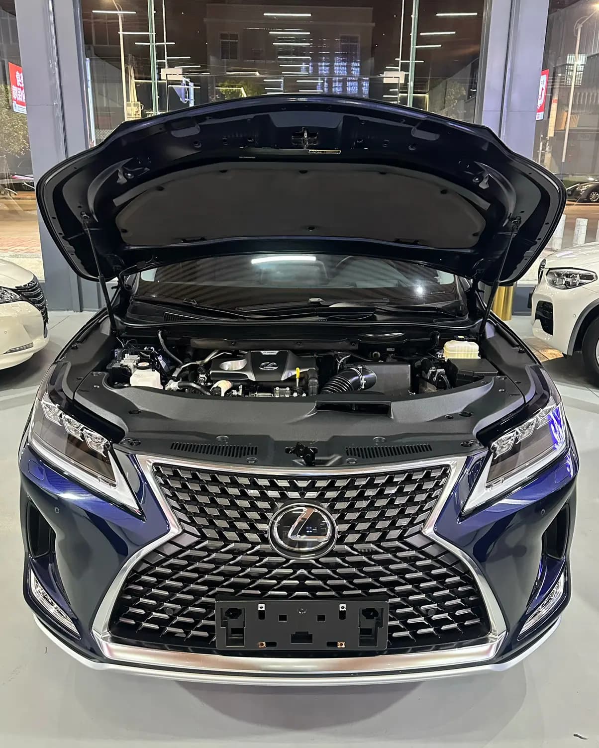Lexus RX 2021 г. 40060 км. — фото 5