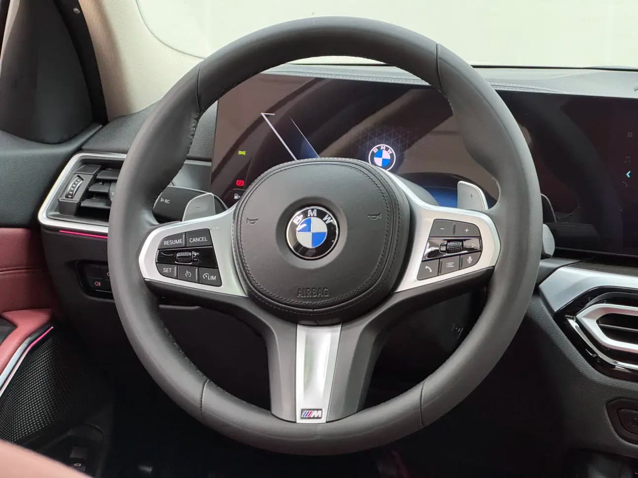 BMW 3 Series 2023 г. 34138 км. — фото 17