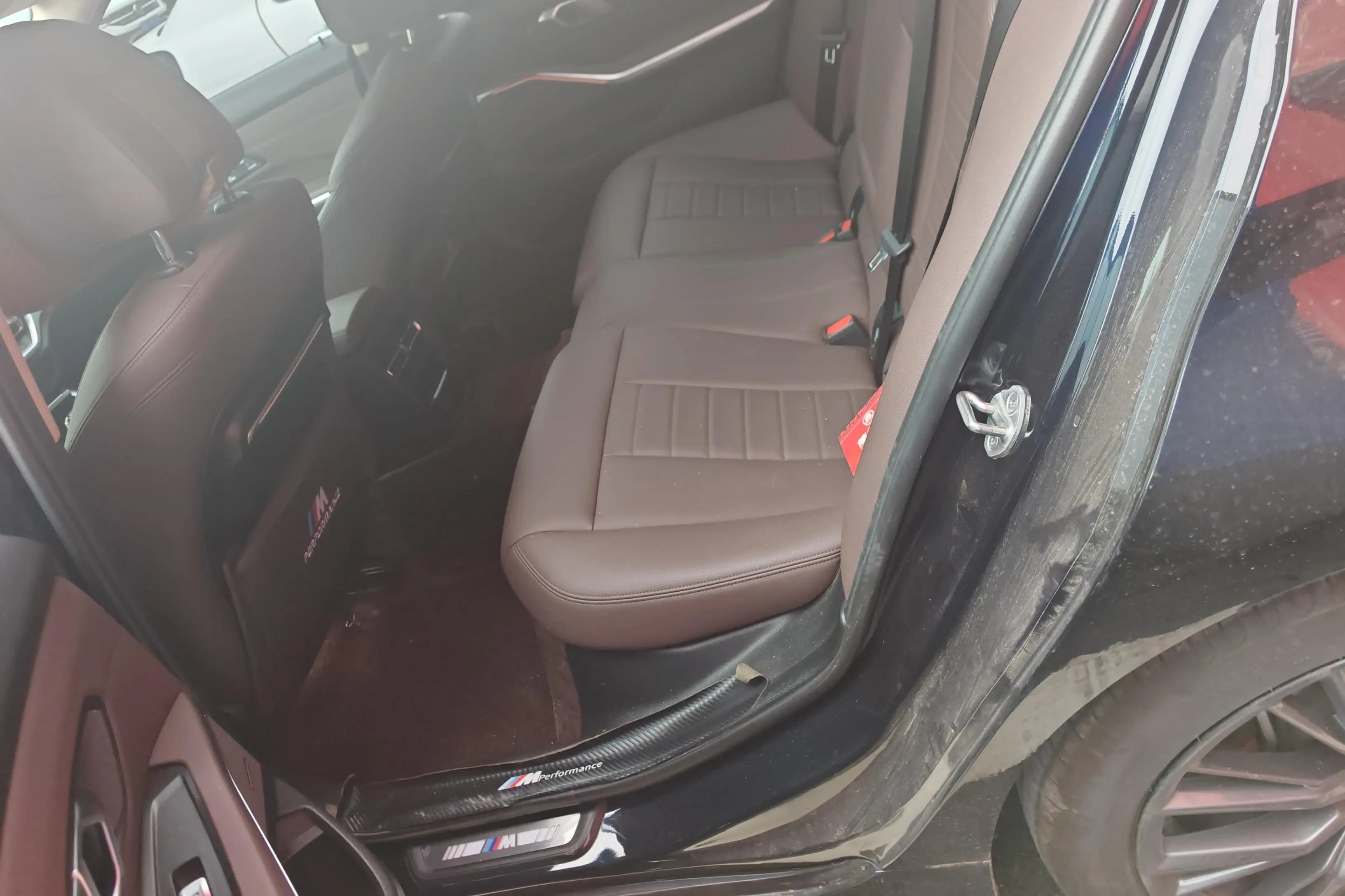 BMW 3 Series 2021 г. 98141 км. — фото 11