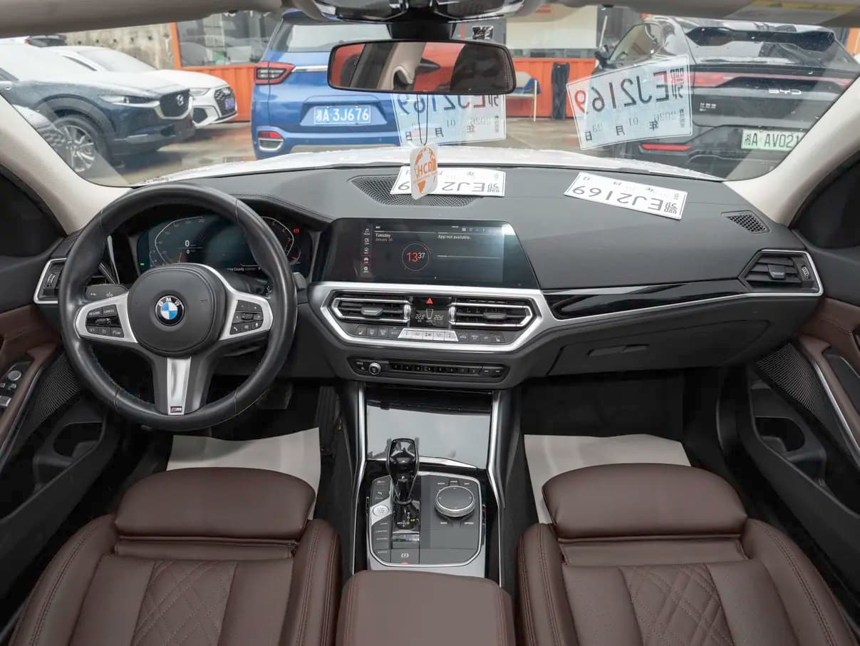 BMW 3 Series 2022 г. 25003 км. — фото 15