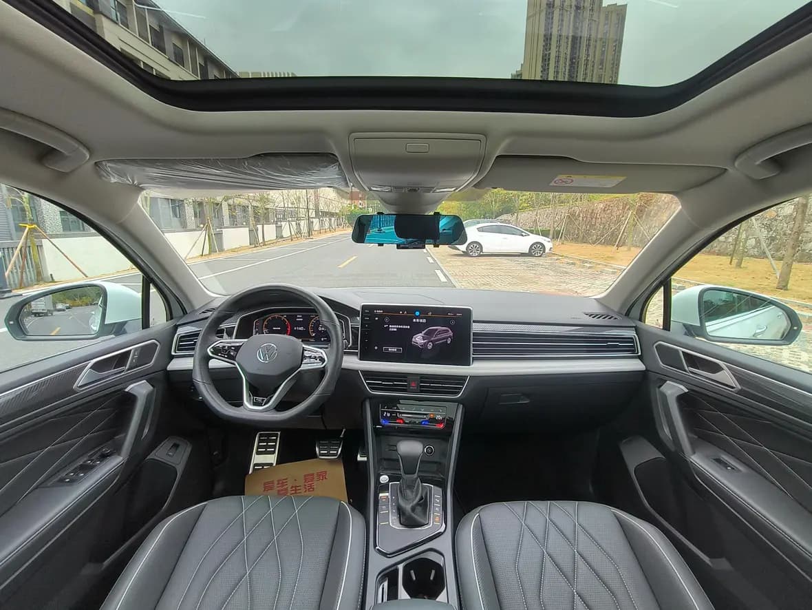 Volkswagen Tiguan L 2023 г. 7107 км. — фото 6