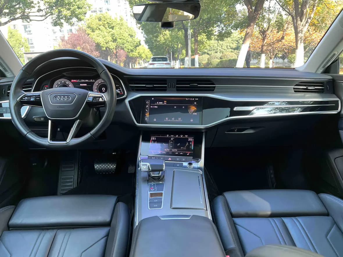 Audi A7 2021 г. 48161 км. — фото 15
