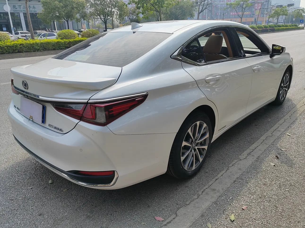 Lexus ES 2022 г. 80021 км. — фото 6