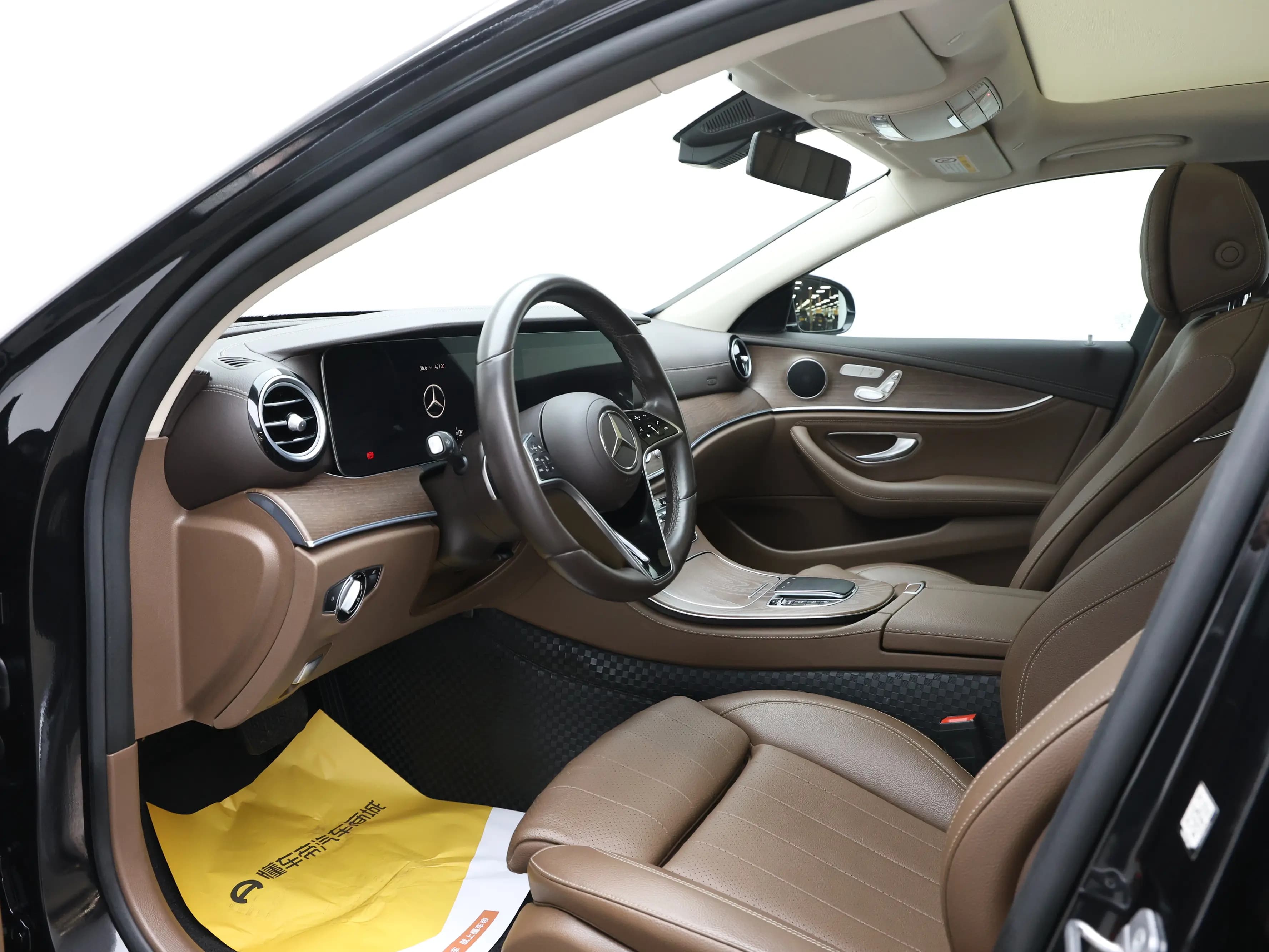 Mercedes-Benz E-Class 2022 г. 47061 км. — фото 17