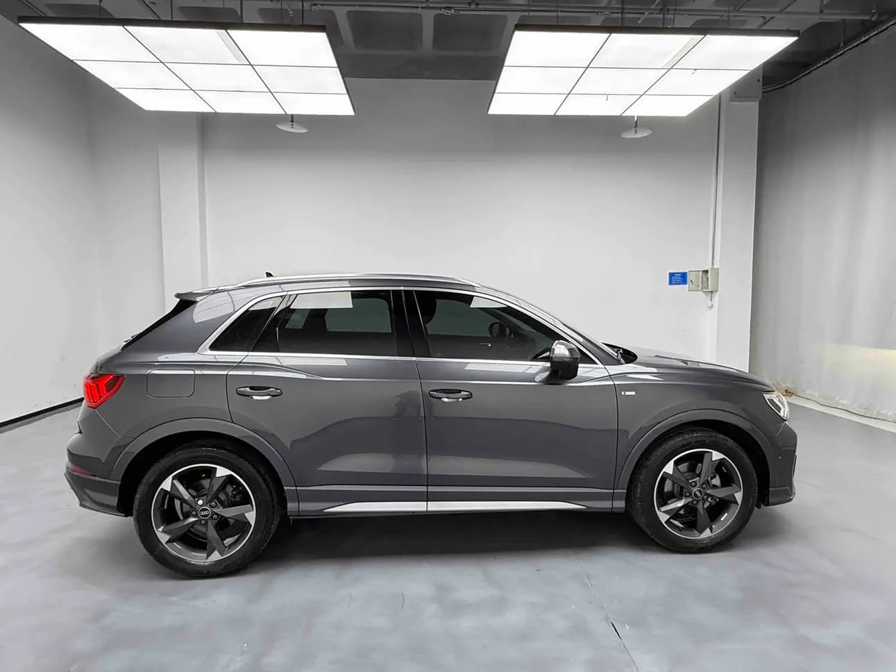 Audi Q3 2021 г. 36116 км. — фото 8