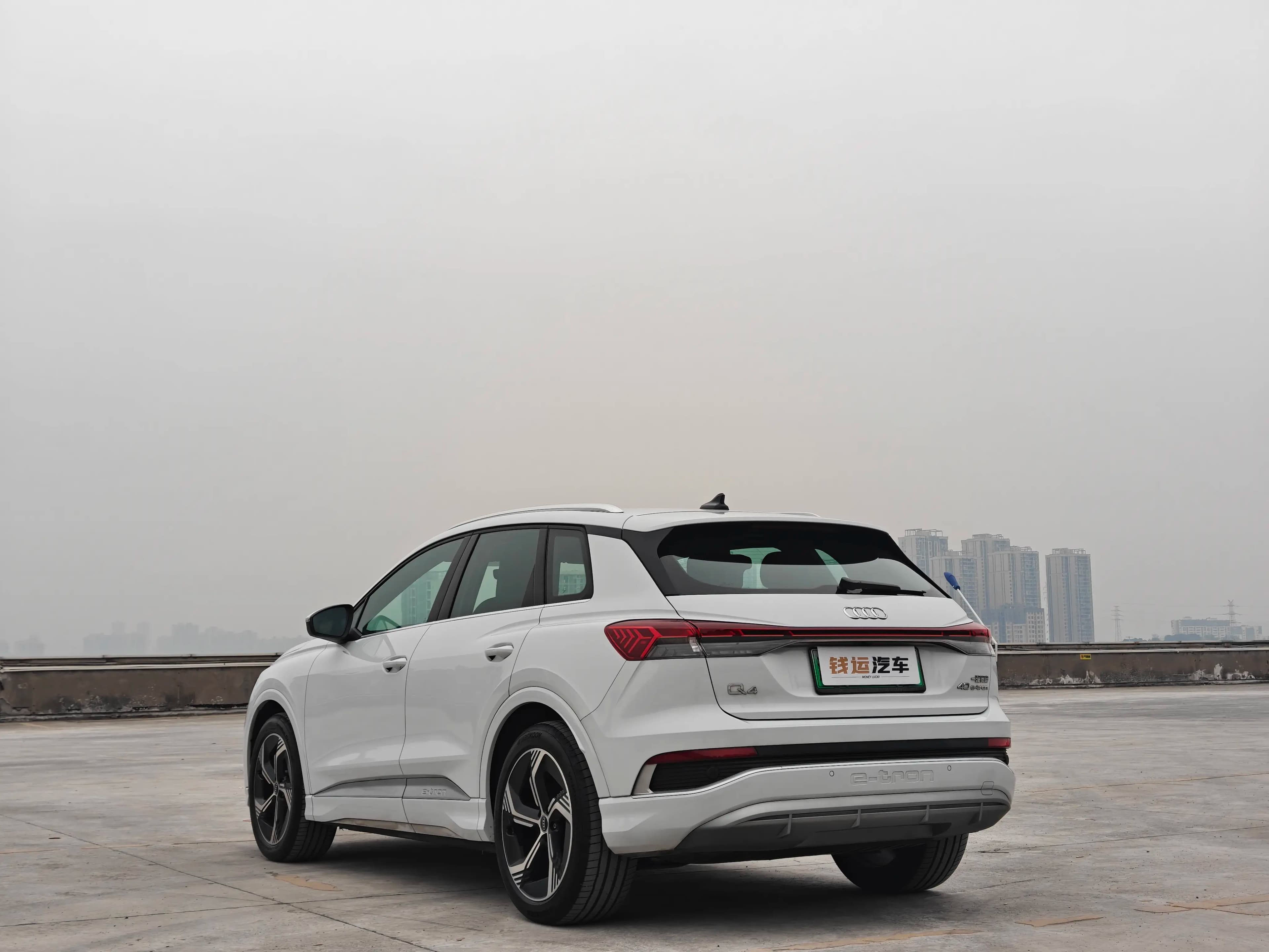 Audi Q4 e-tron 2025 г. 9794 км. — фото 4