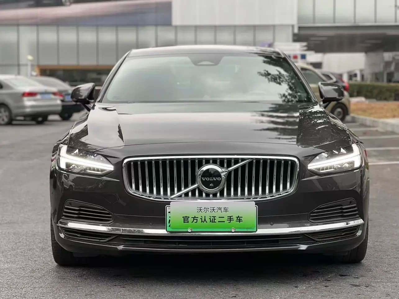 Volvo S90 PHEV 2022 г. 86095 км. — фото 2