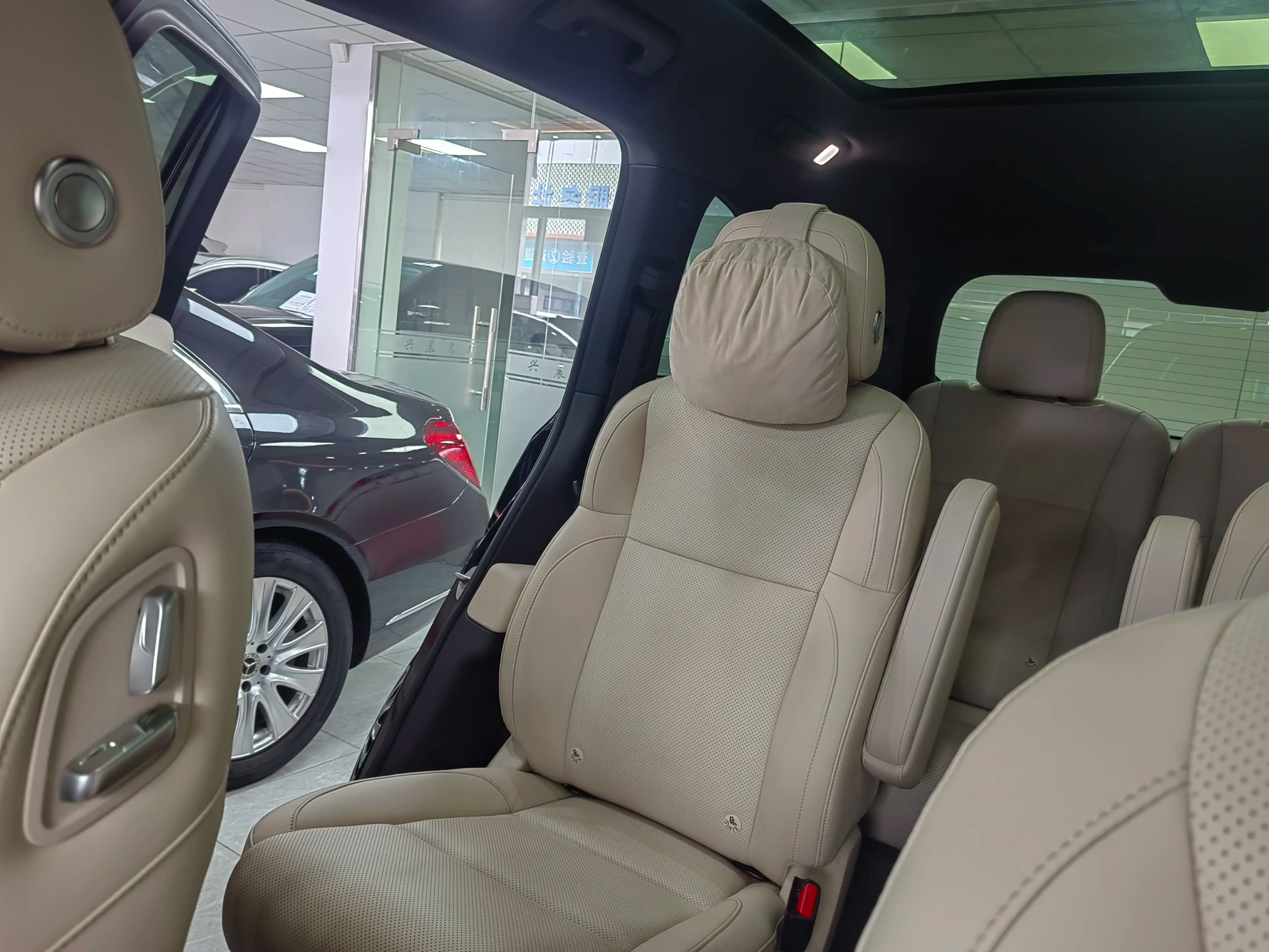 Lixiang L8 2022 г. 58745 км. — фото 15