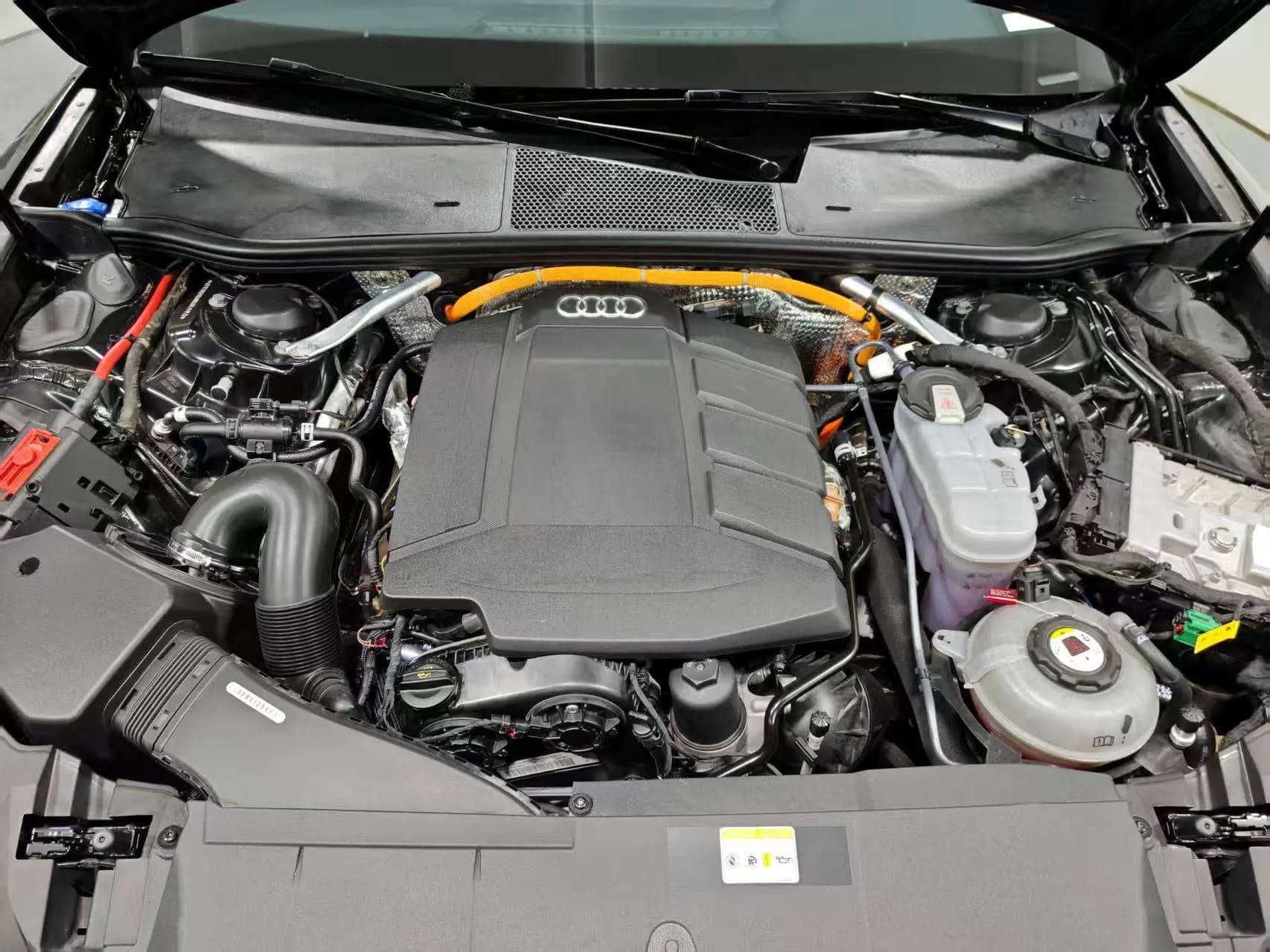 Audi A6L PHEV 2022 г. 53528 км. — фото 6