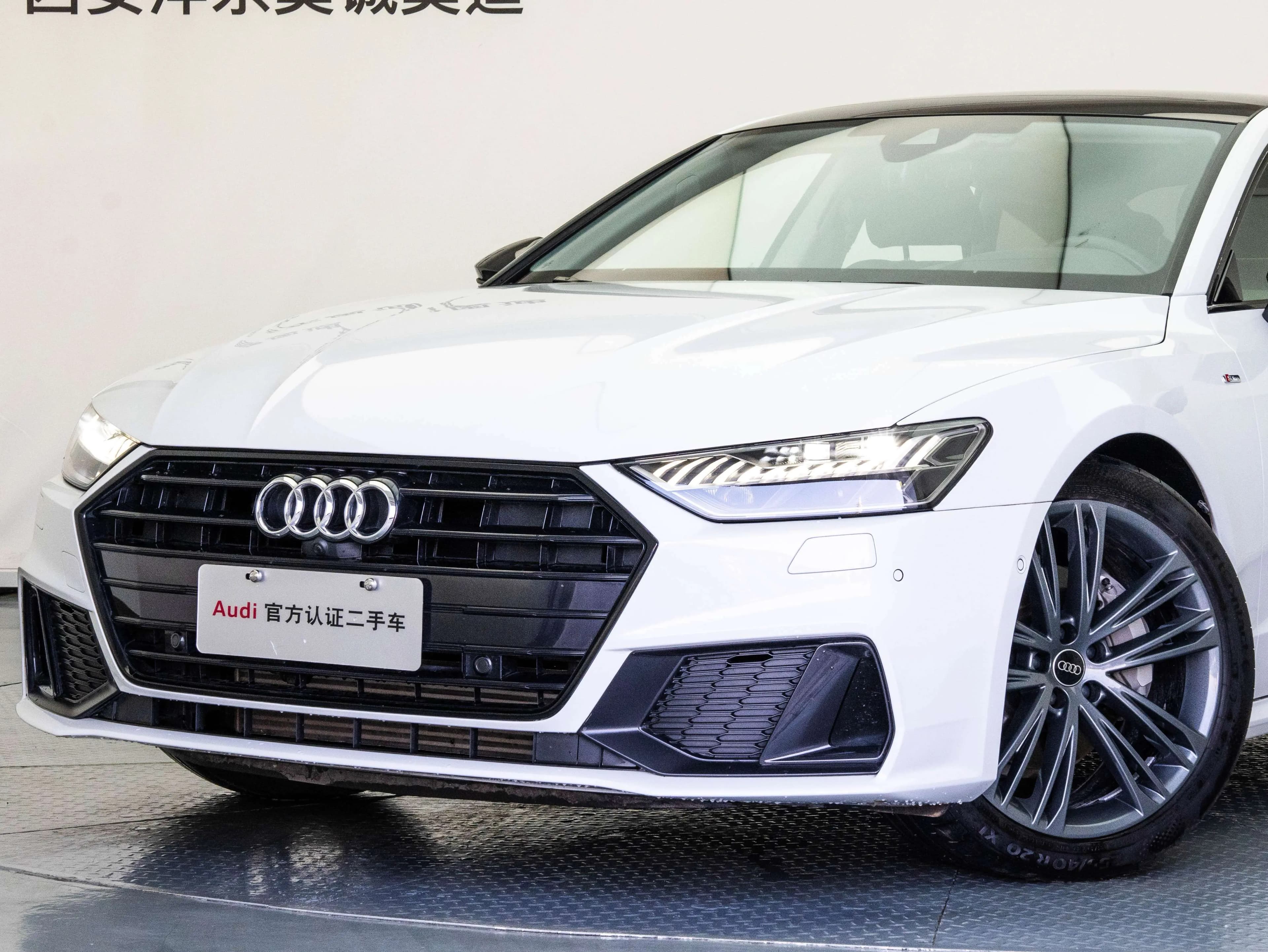 Audi A7 2024 г. 15883 км. — фото 15