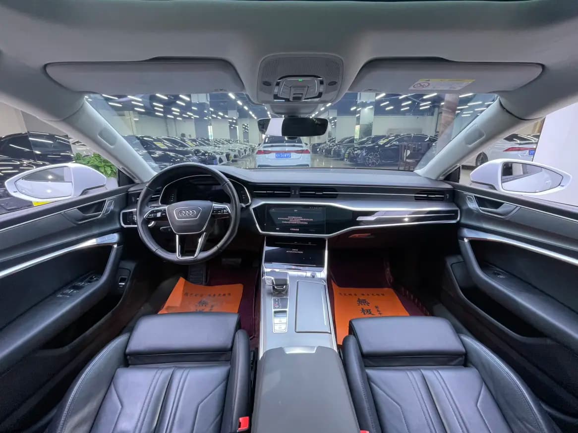 Audi A7 2022 г. 37066 км. — фото 12