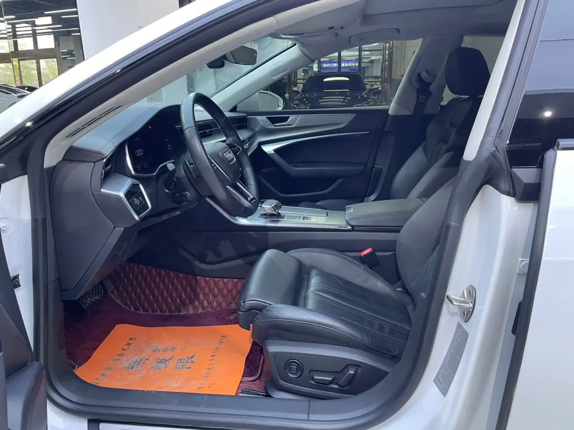 Audi A7 2022 г. 37066 км. — фото 15