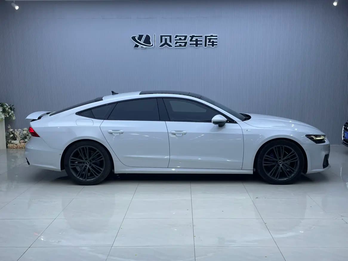 Audi A7 2022 г. 37066 км. — фото 5