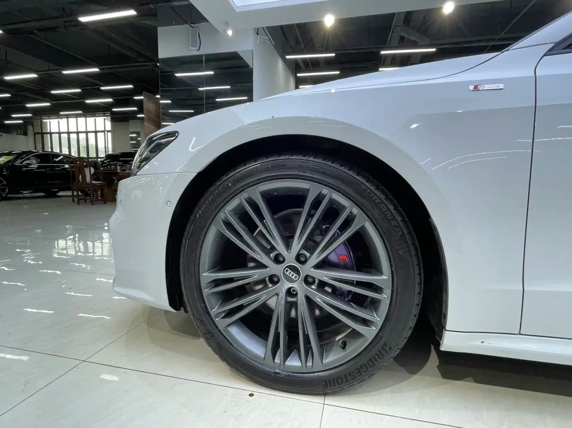 Audi A7 2022 г. 37066 км. — фото 6