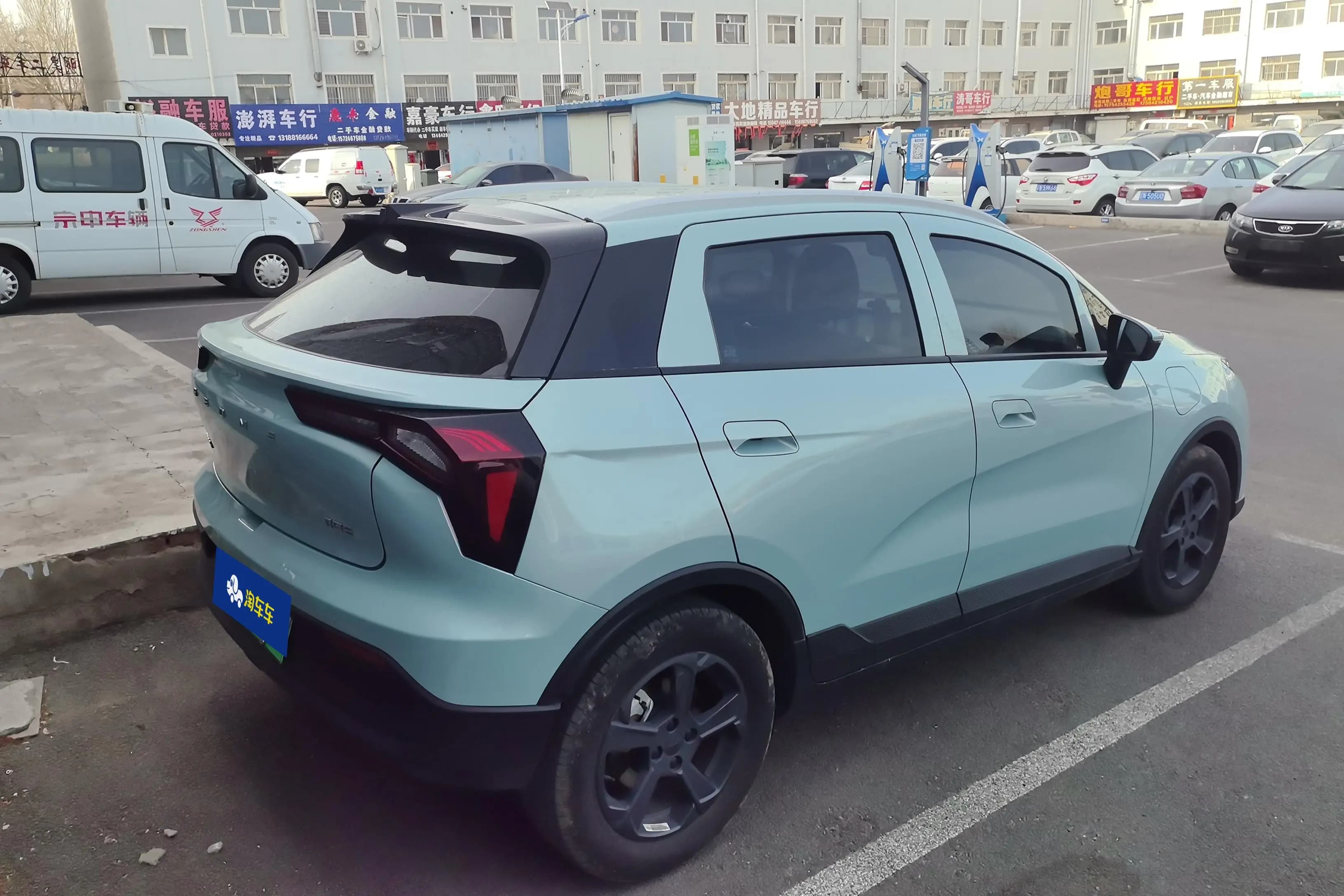 Geely Geometry E Firefly 2023 г. 25632 км. — фото 3