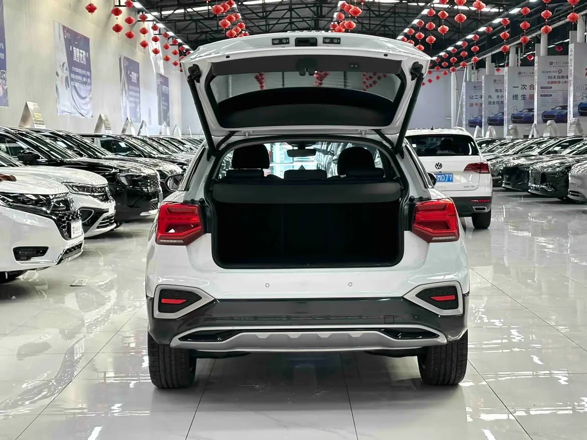 Audi Q2L 2022 г. 26321 км. — фото 8