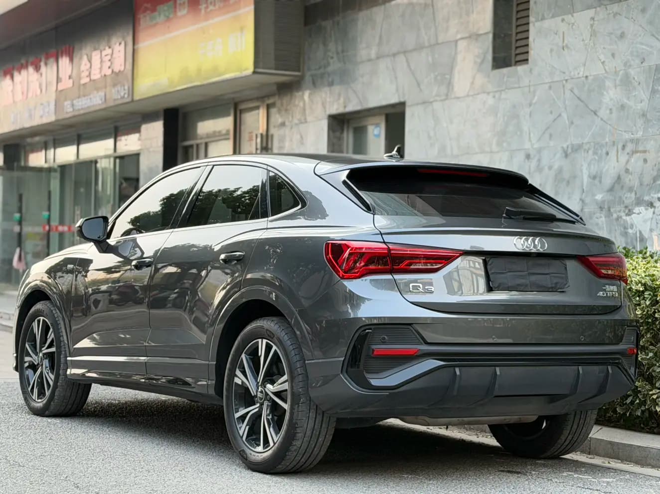 Audi Q3 Sportback 2023 г. 45019 км. — фото 5