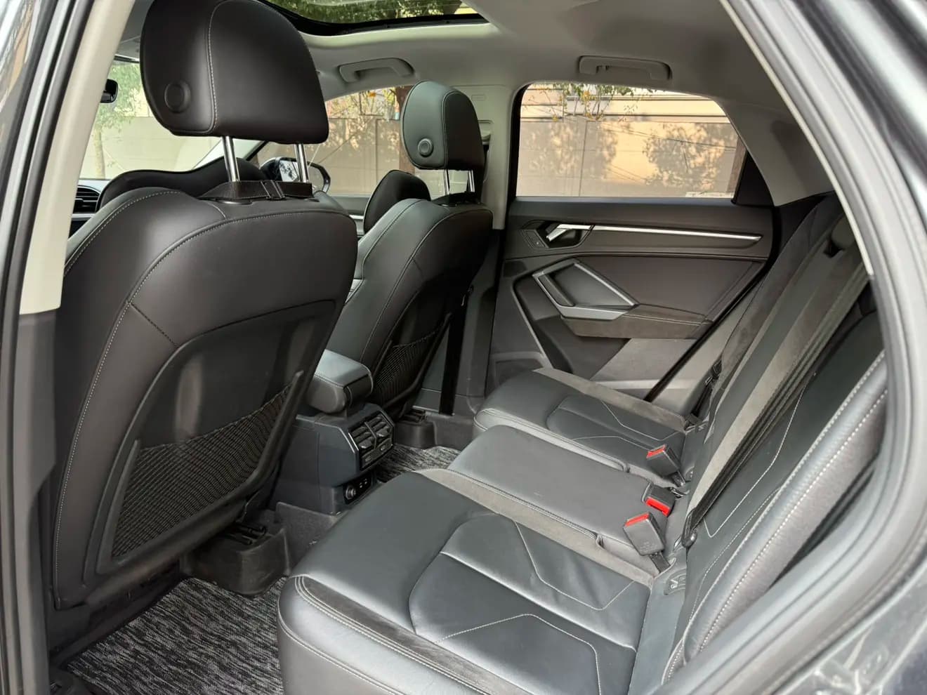 Audi Q3 Sportback 2023 г. 45007 км. — фото 12