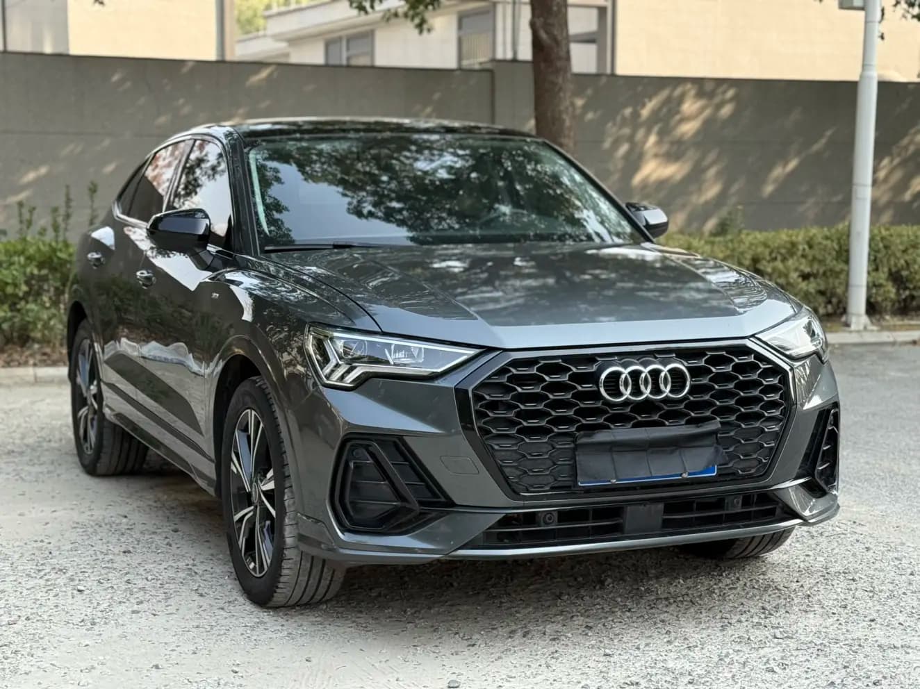 Audi Q3 Sportback 2023 г. 45007 км. — фото 3