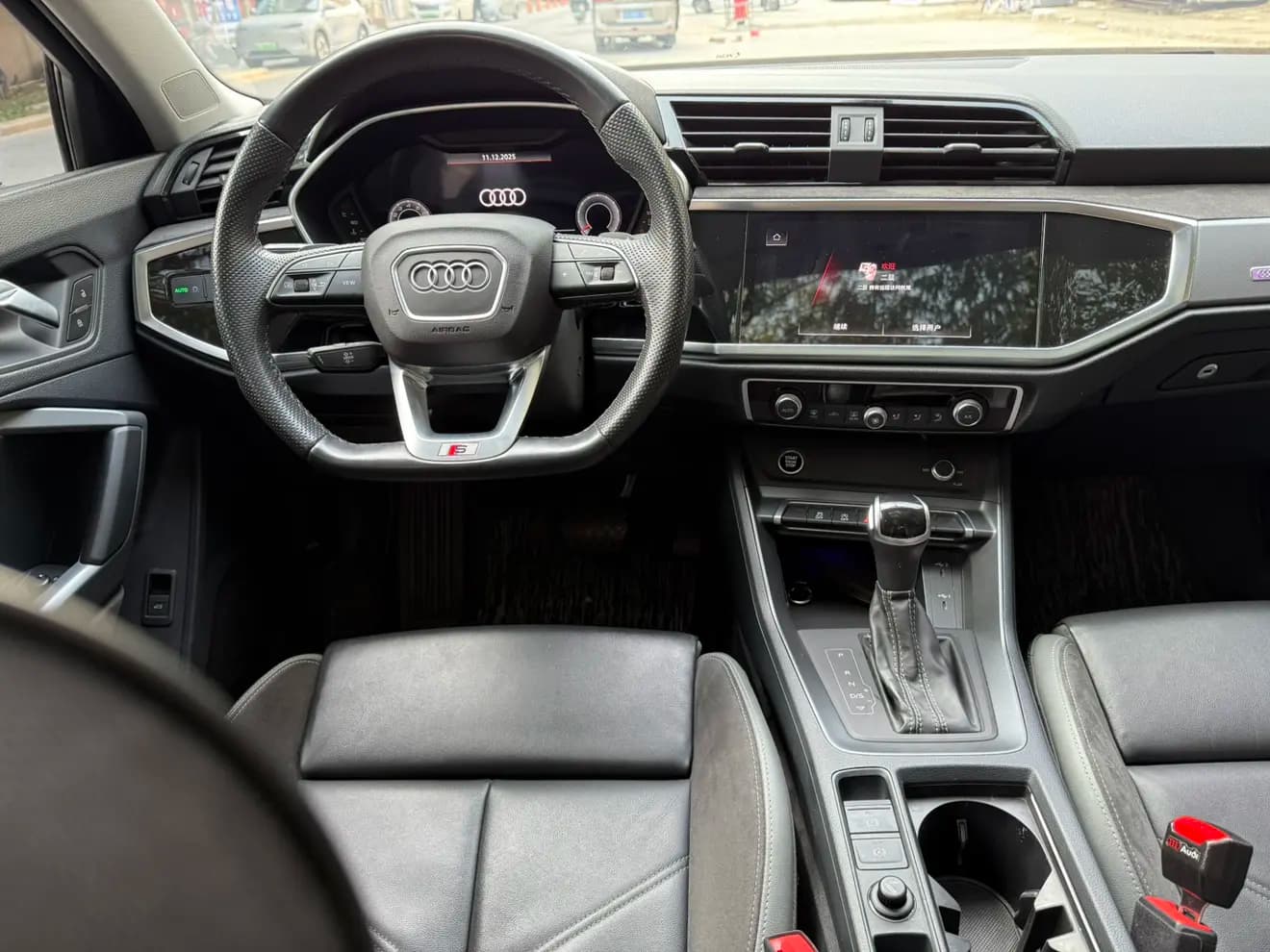 Audi Q3 Sportback 2023 г. 45007 км. — фото 10