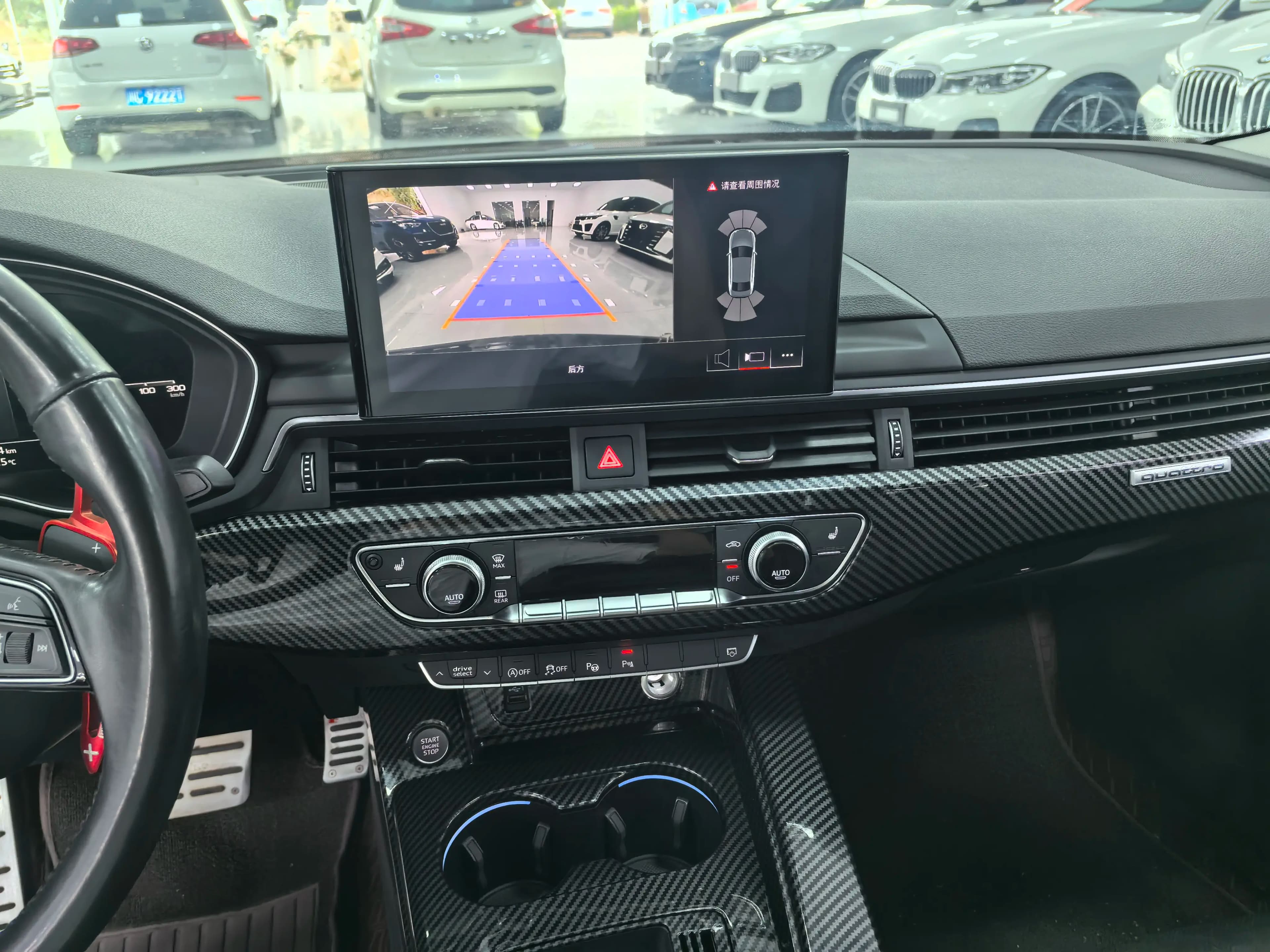 Audi A4L 2022 г. 69091 км. — фото 12