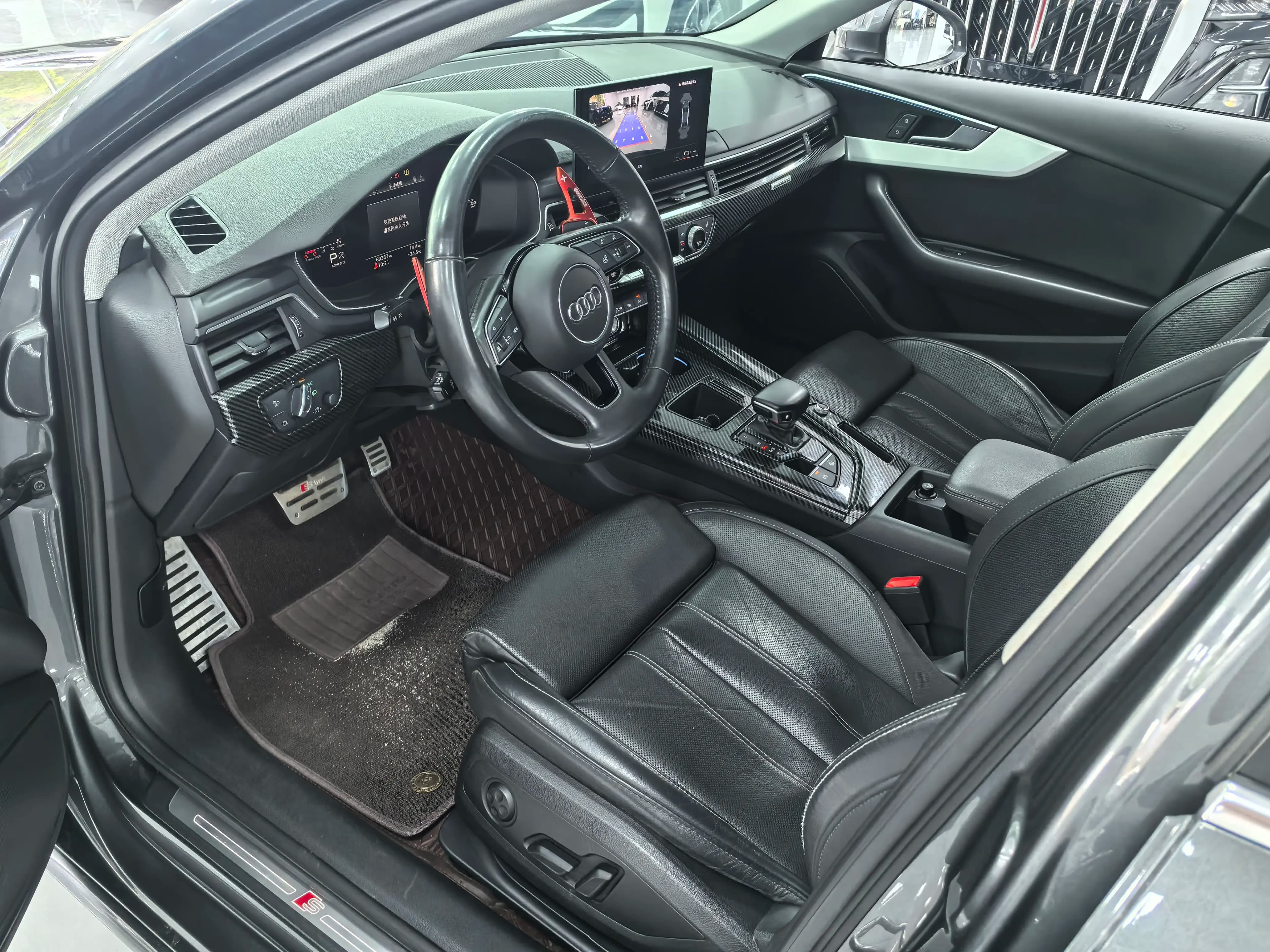 Audi A4L 2022 г. 69091 км. — фото 18
