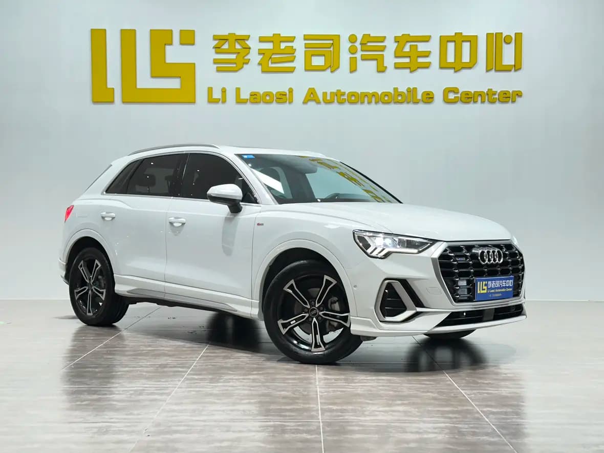 Audi Q3 2023 г. 45800 км. — фото 3