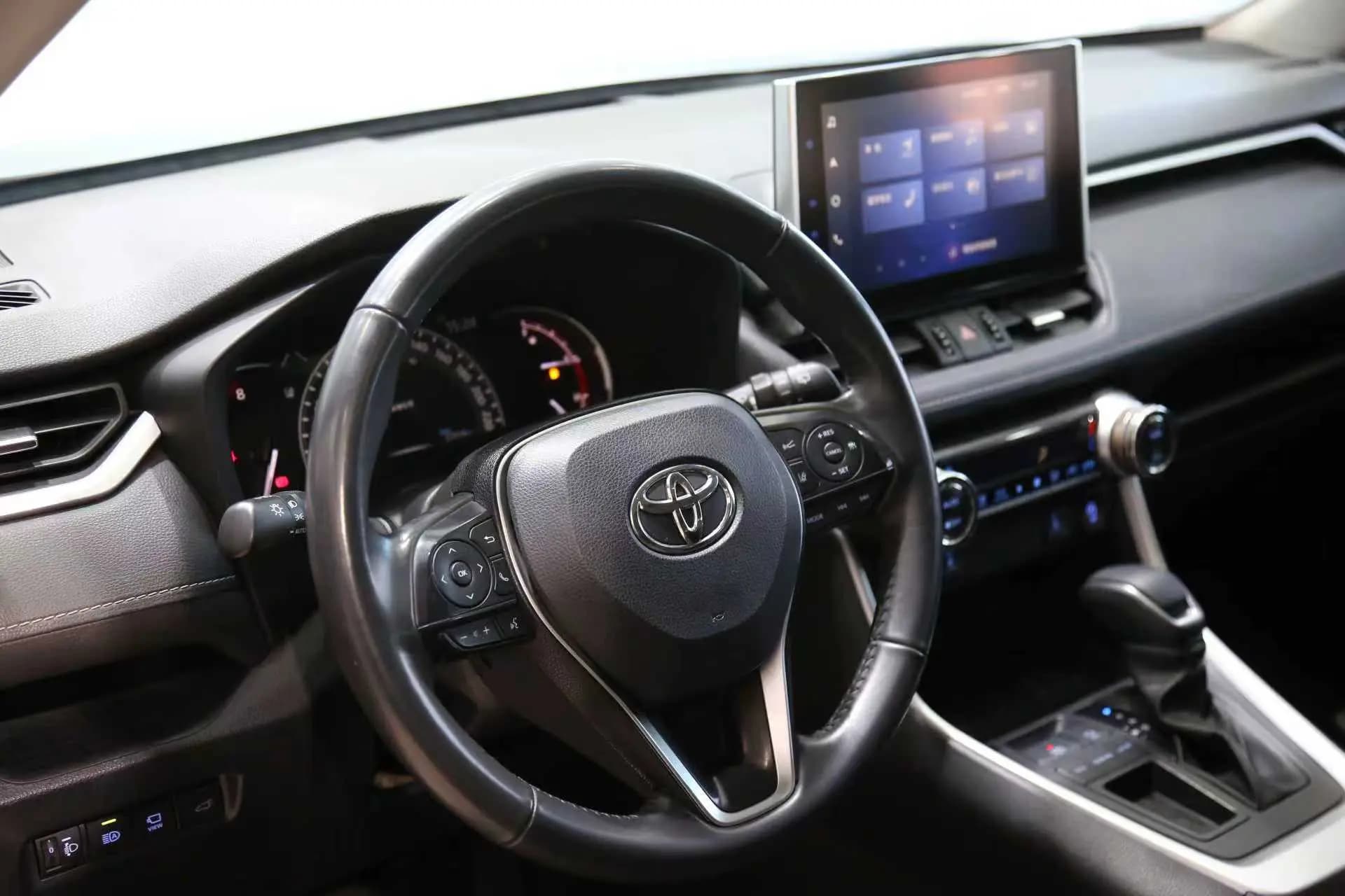 Toyota RAV4 2022 г. 27091 км. — фото 11
