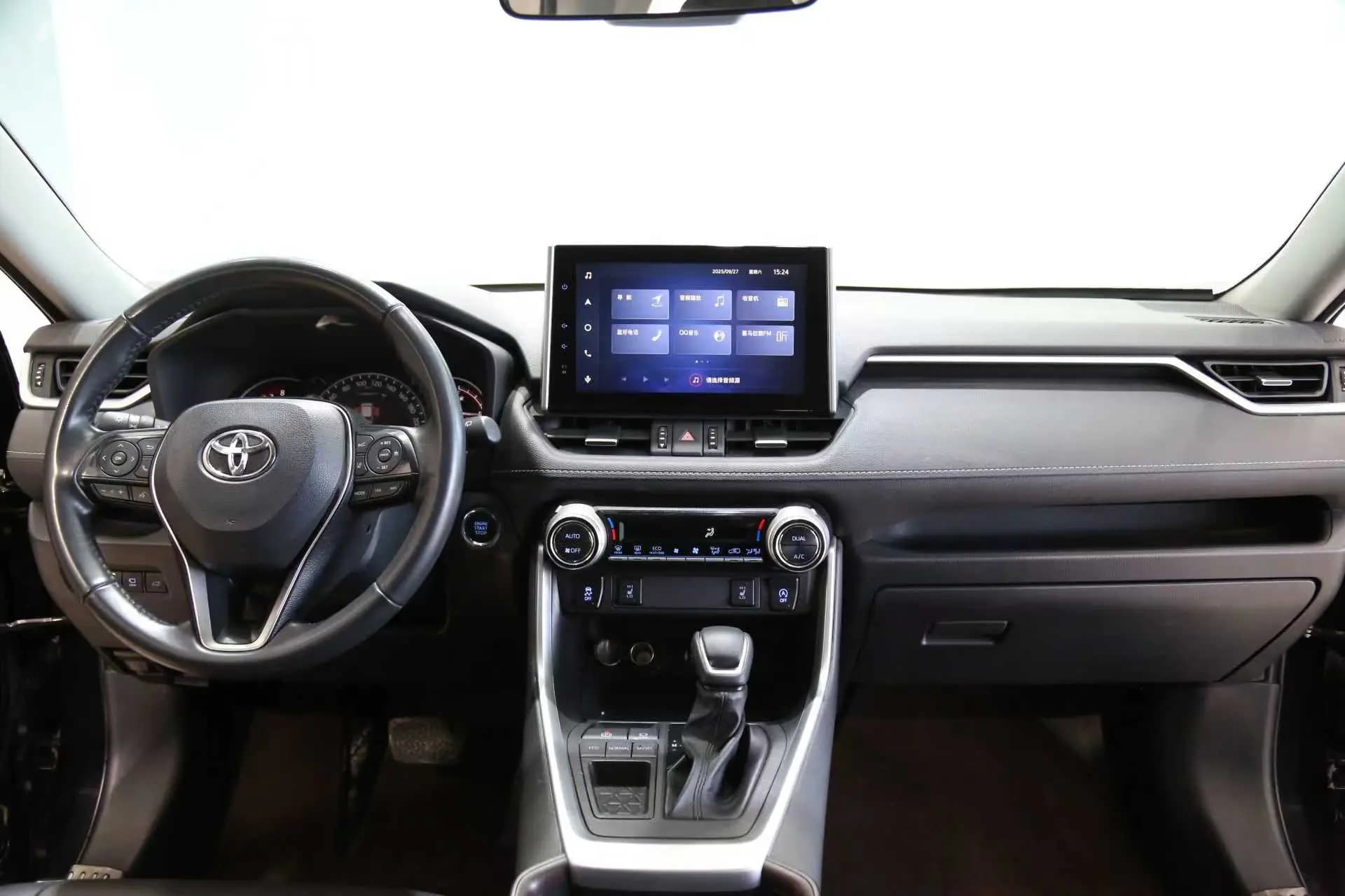 Toyota RAV4 2022 г. 27091 км. — фото 9