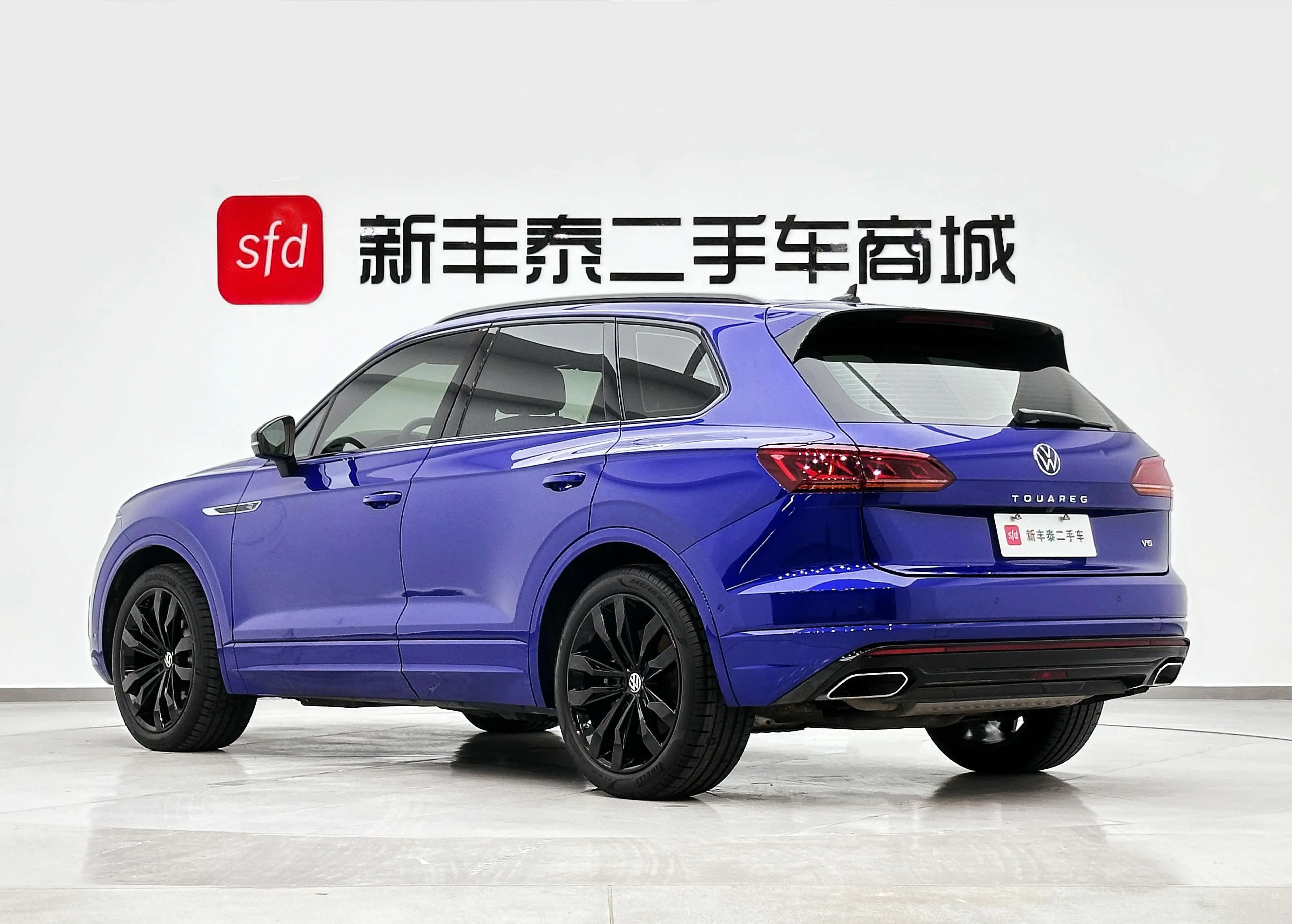 Volkswagen Touareg 2023 г. 33107 км. — фото 4