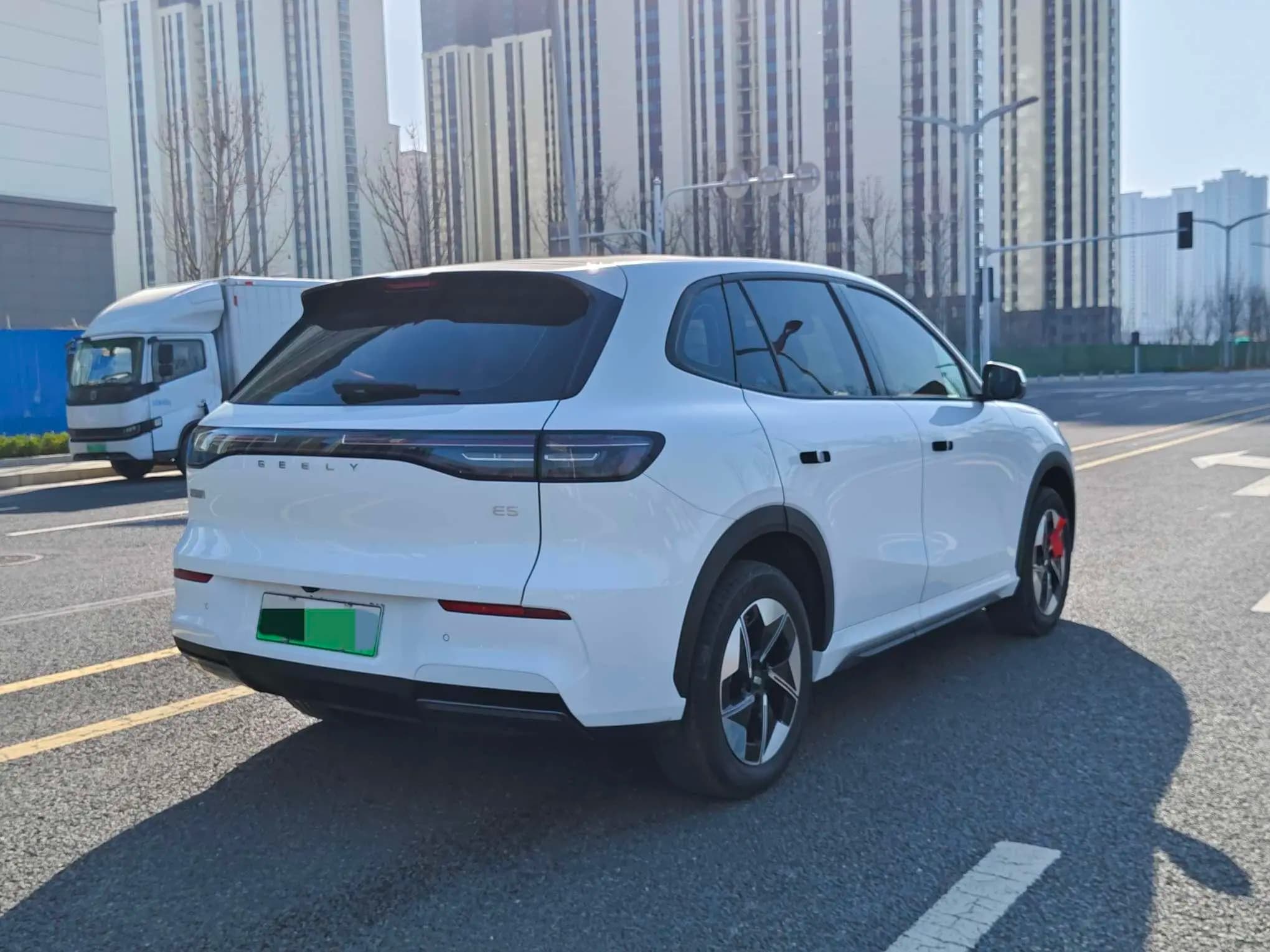 Geely Galaxy E5 2024 г. 26066 км. — фото 4