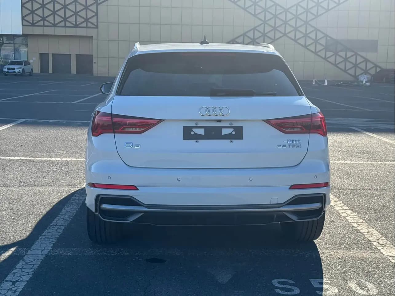 Audi Q3 2021 г. 39000 км. — фото 6