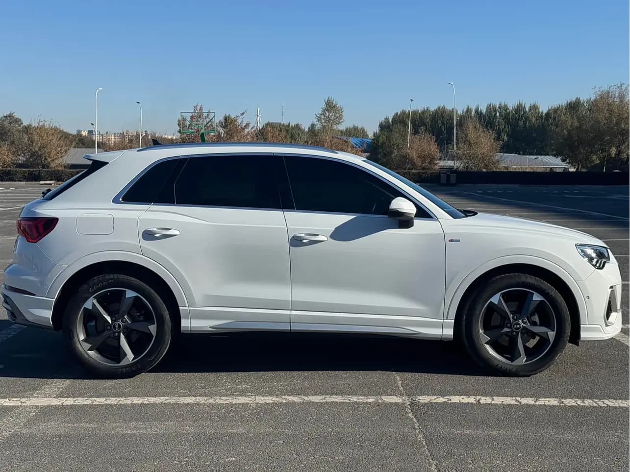 Audi Q3 2021 г. 39000 км. — фото 8